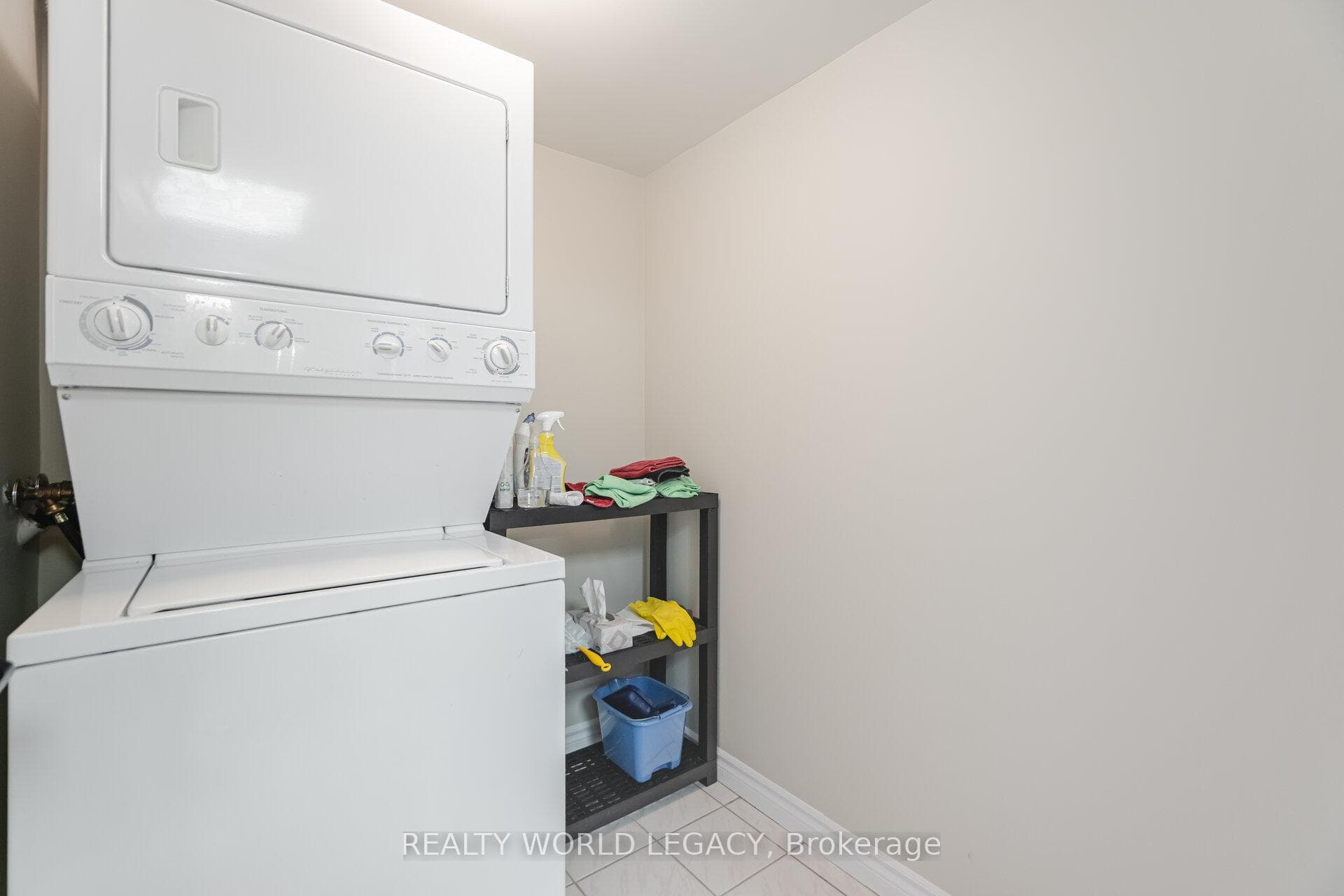 1720 Eglinton Avenue Unit 610 photo 26
