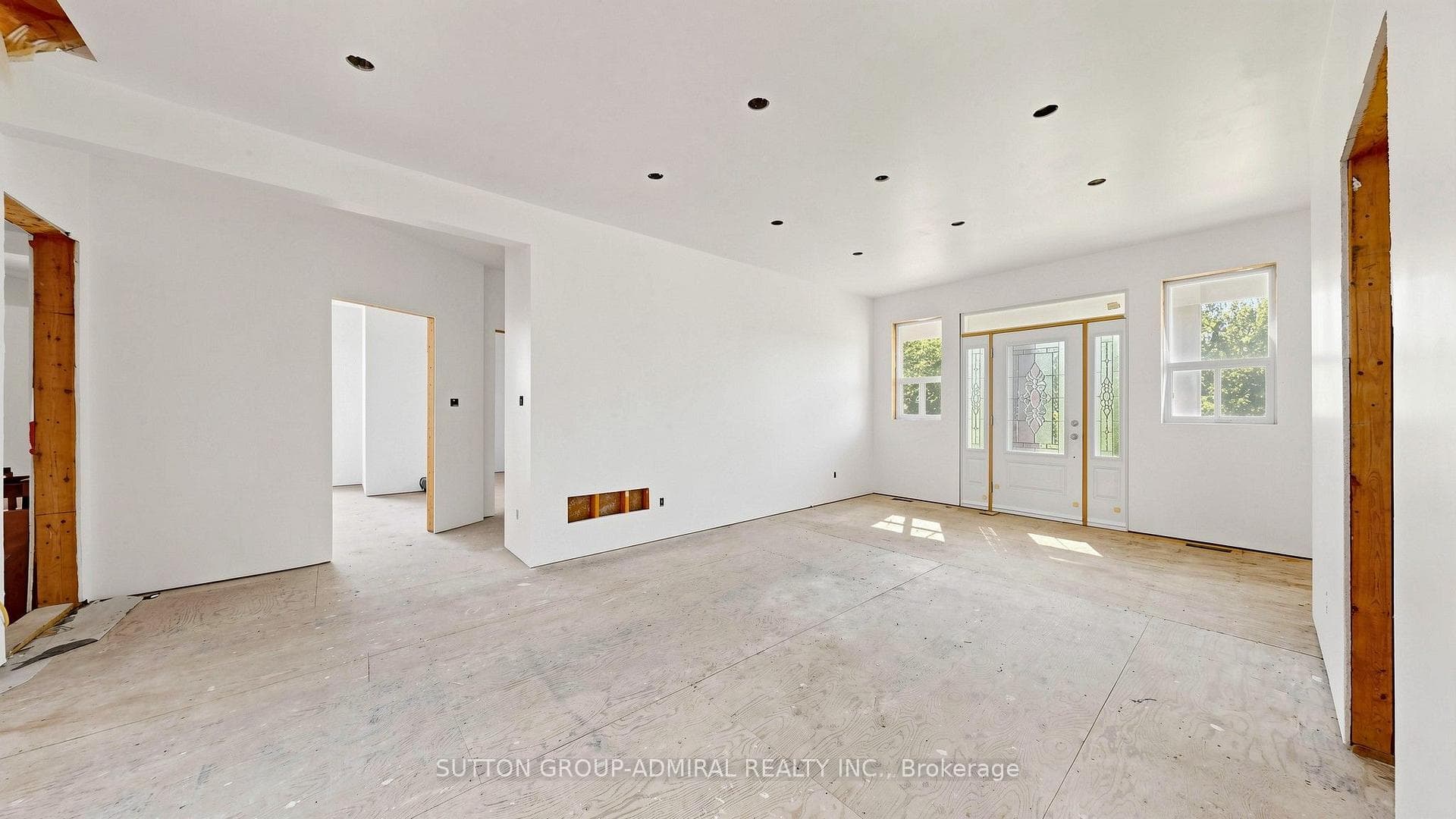 62 Rosemeade Avenue photo 26