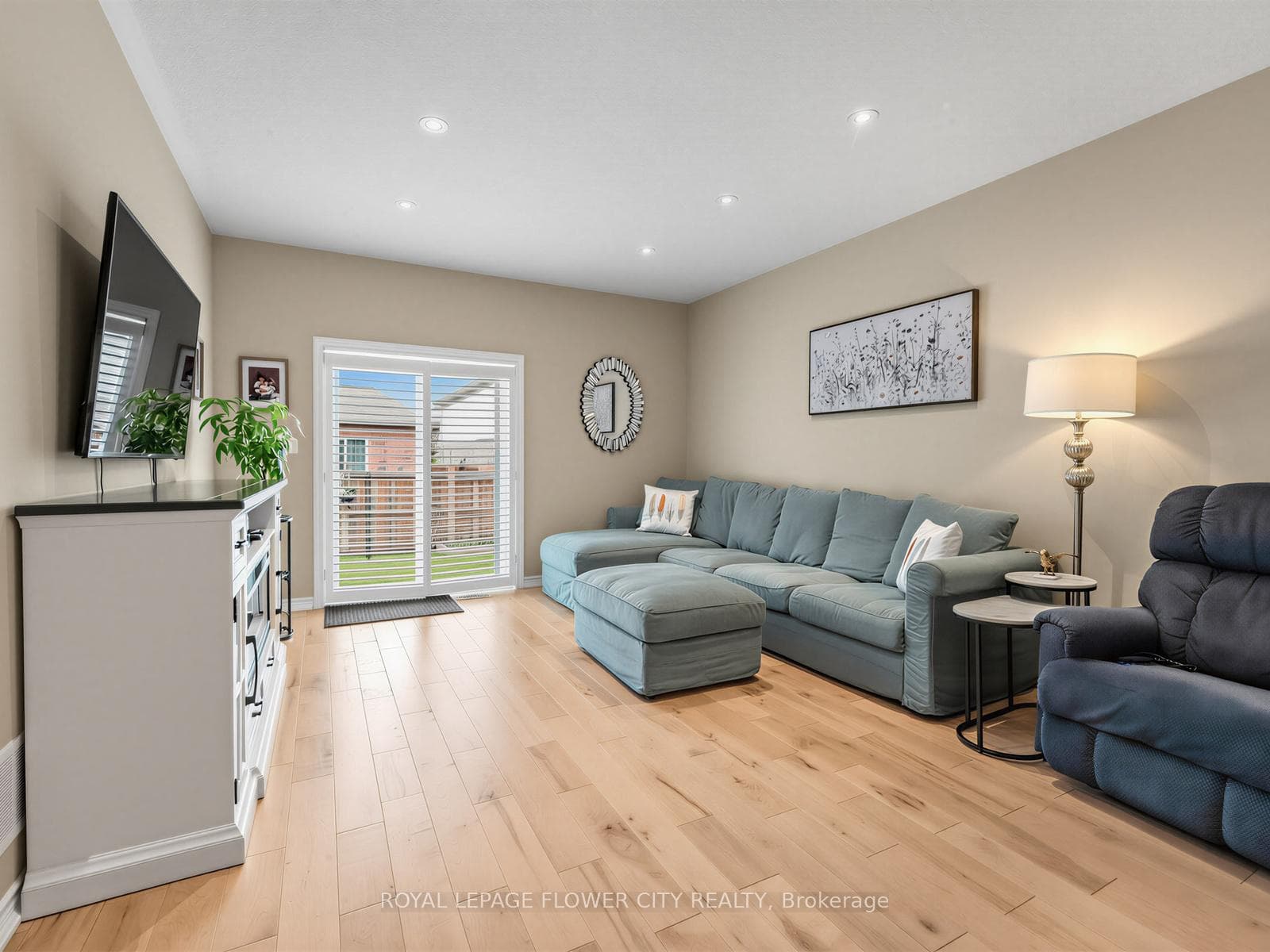 42 Cittadella Boulevard photo 13