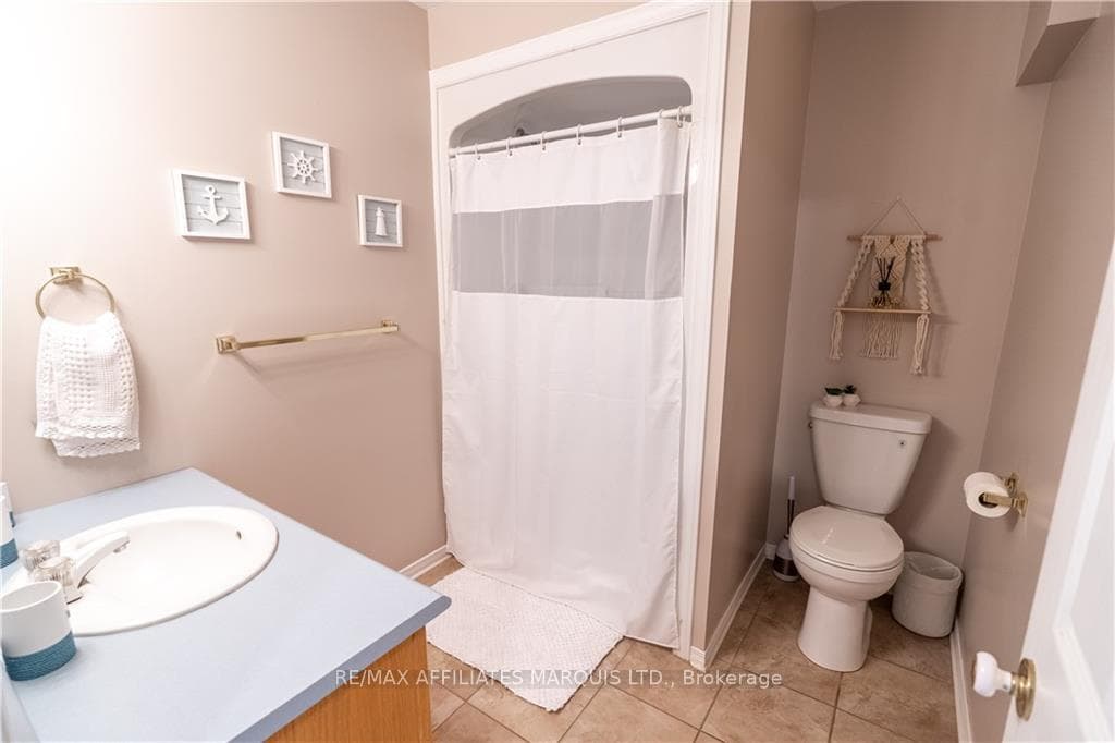 1229 DOVER Road photo 19