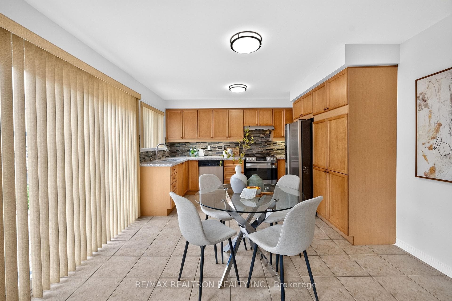 18 Sivyer Crescent photo 9