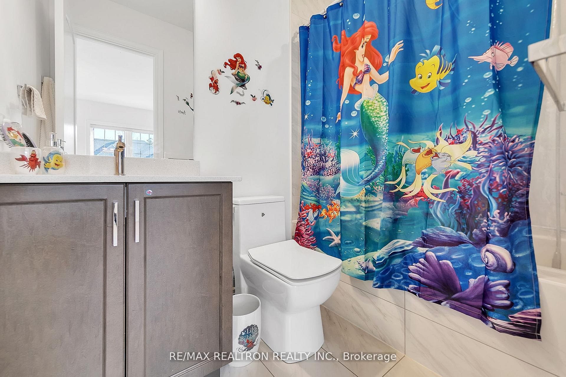 131 Lady Jessica Drive photo 28