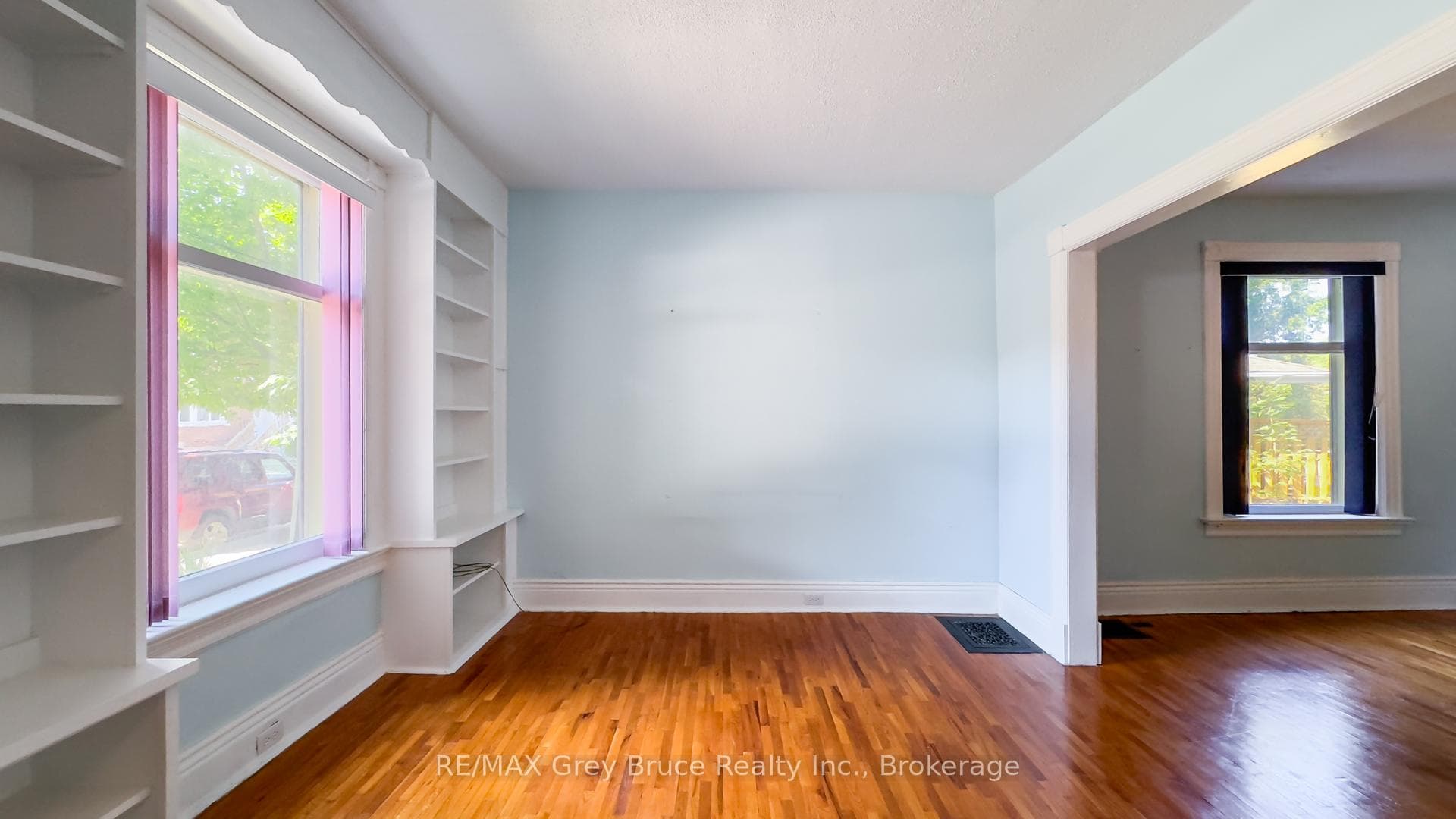 68 2ND Street photo 10
