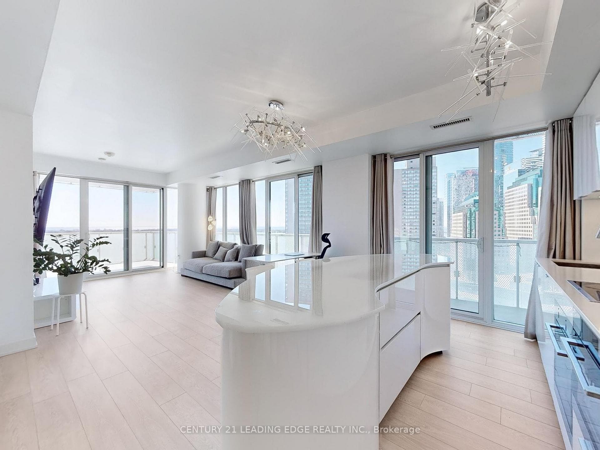 15 Queens Quay Unit 1704 photo 10