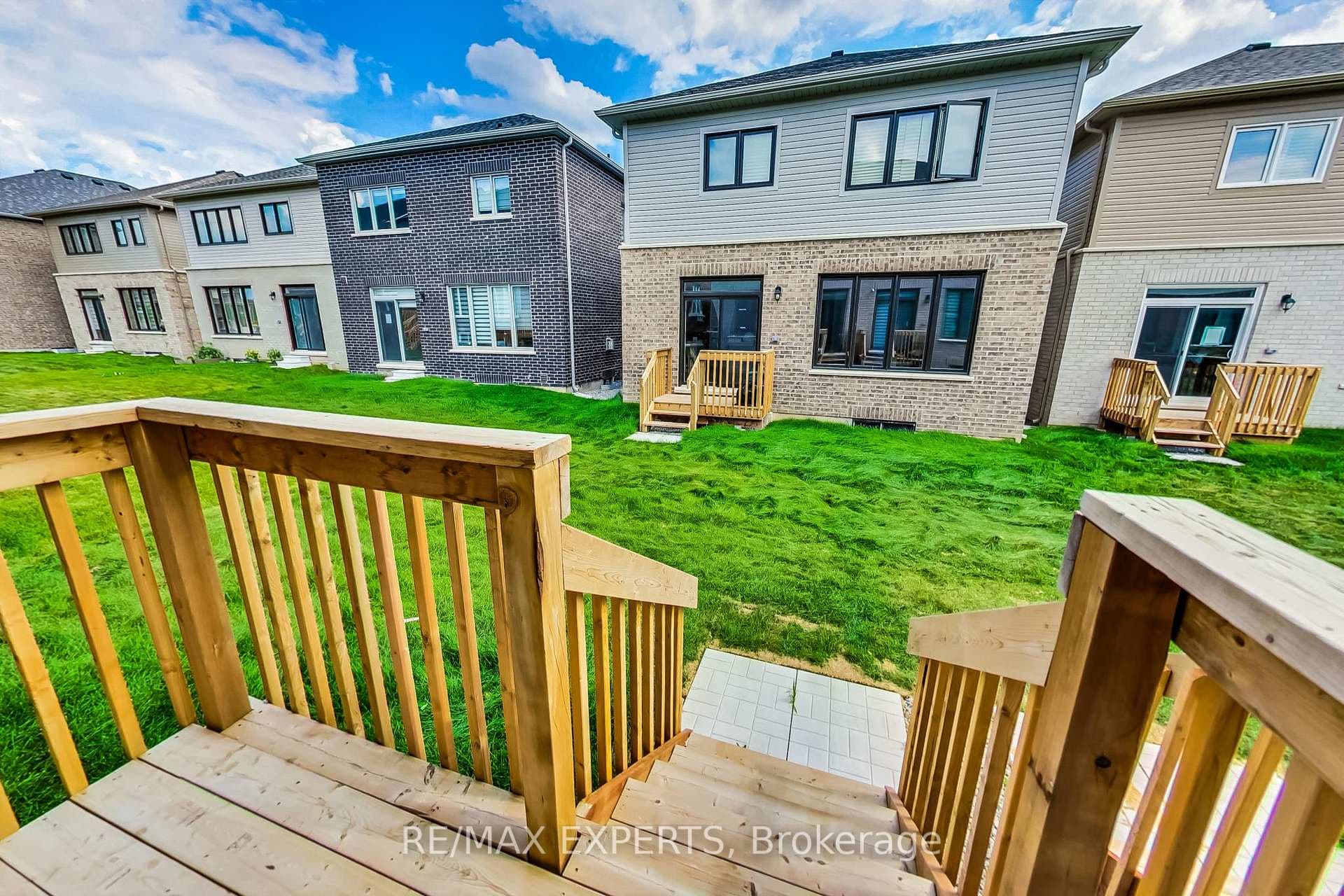 162 SHEPHERD Drive photo 15