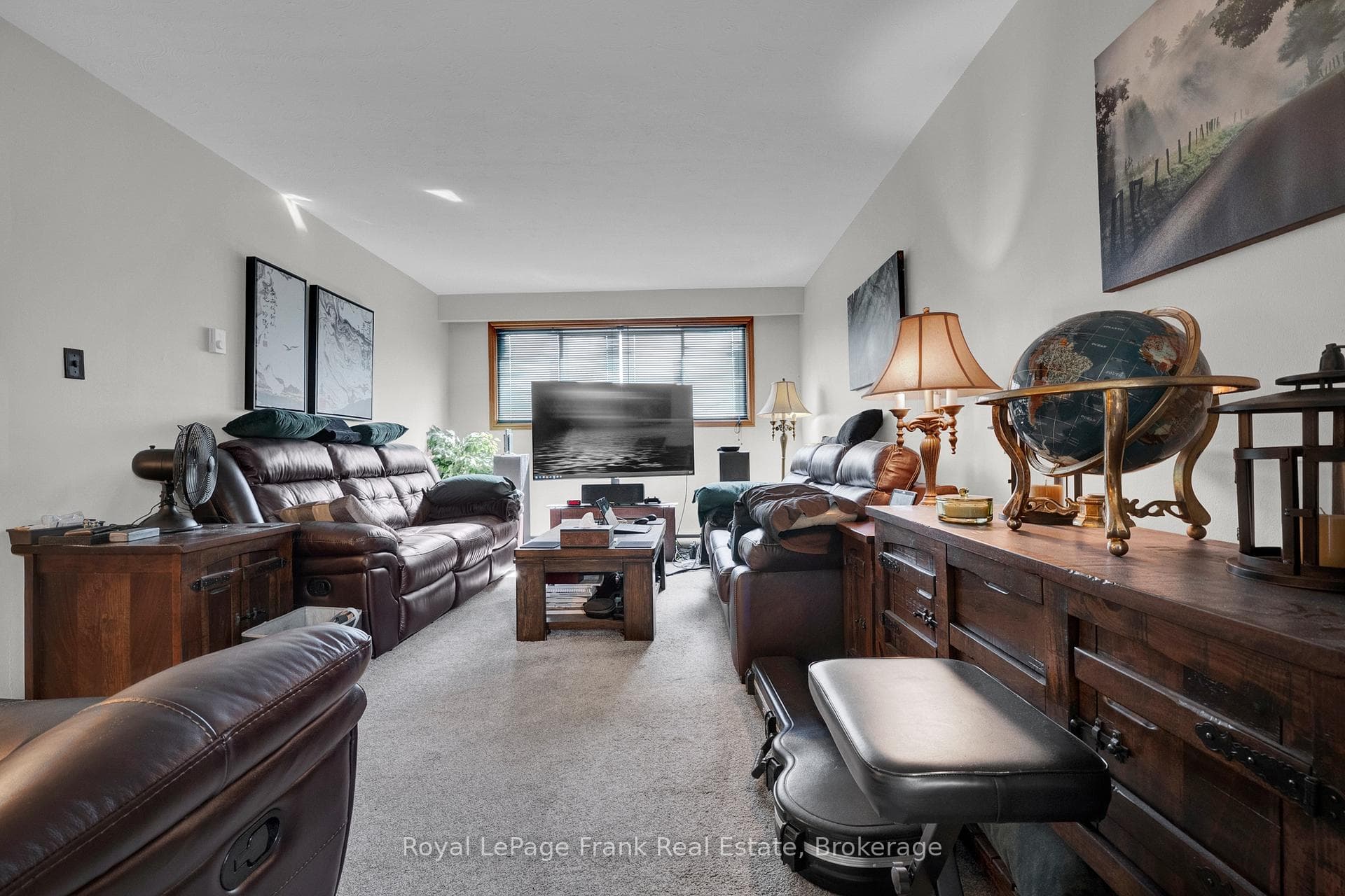 Middle Unit Living Room