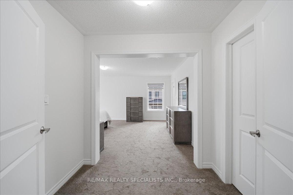 120 Durham Avenue photo 31
