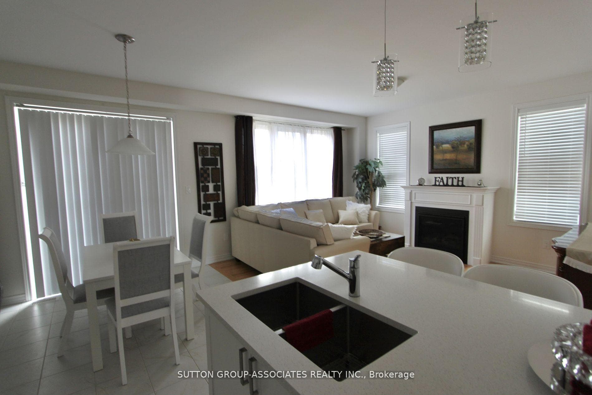 2576 Orchestrate Drive photo 8