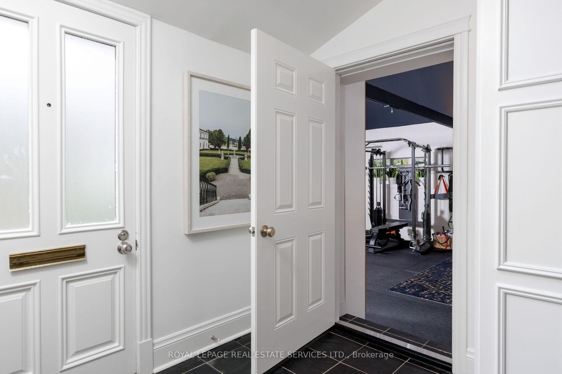 47 Edgevalley Drive photo 45