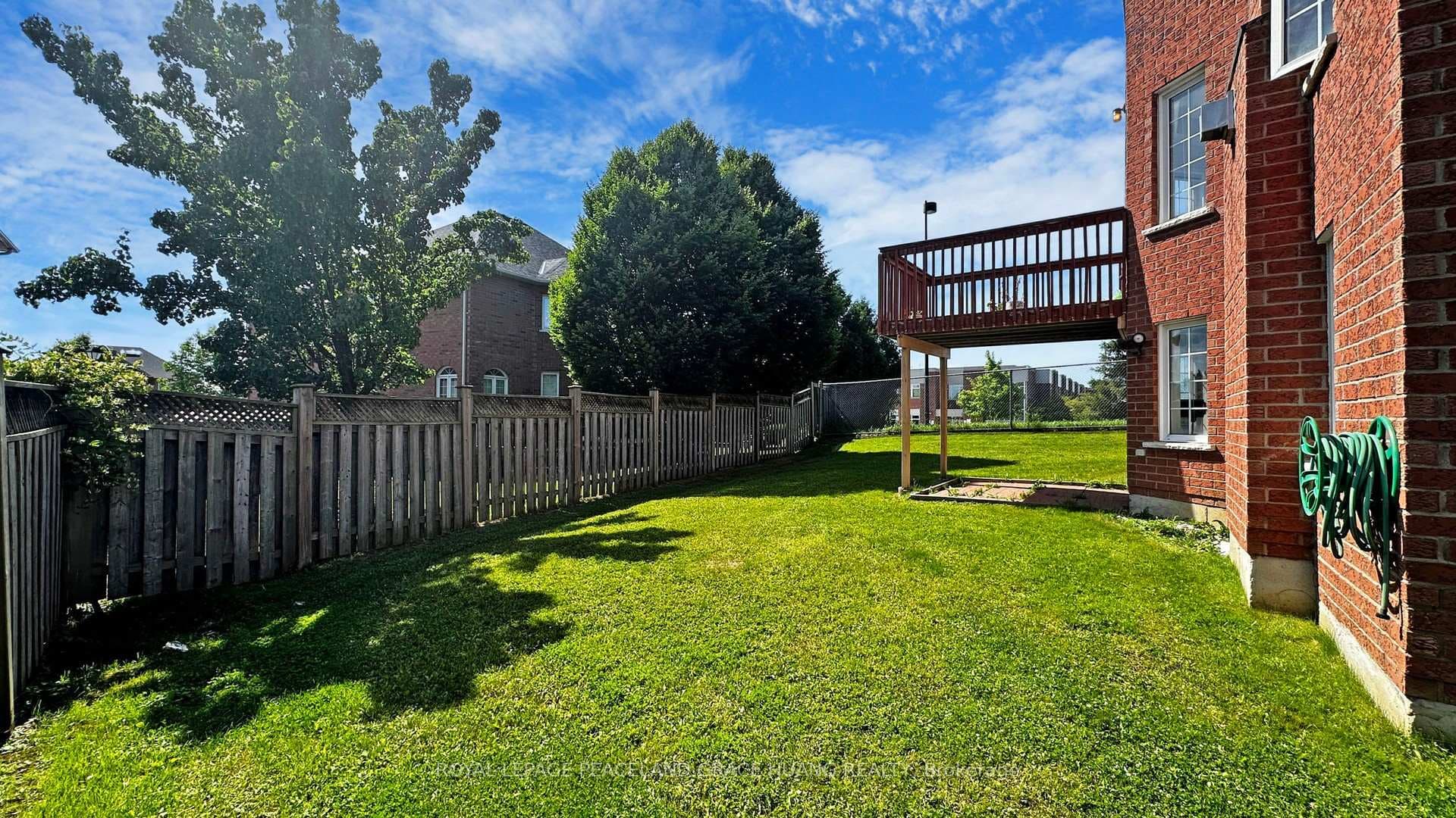 2172 Rodick Road photo 38