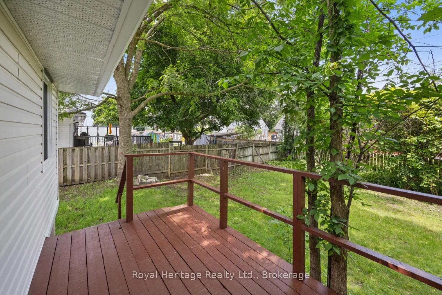 722 Gillespie Avenue photo 23