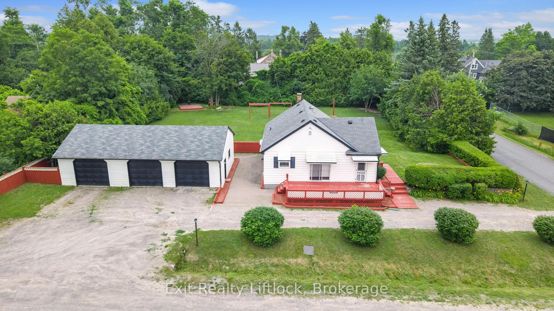 2 Edgewood Avenue photo 37