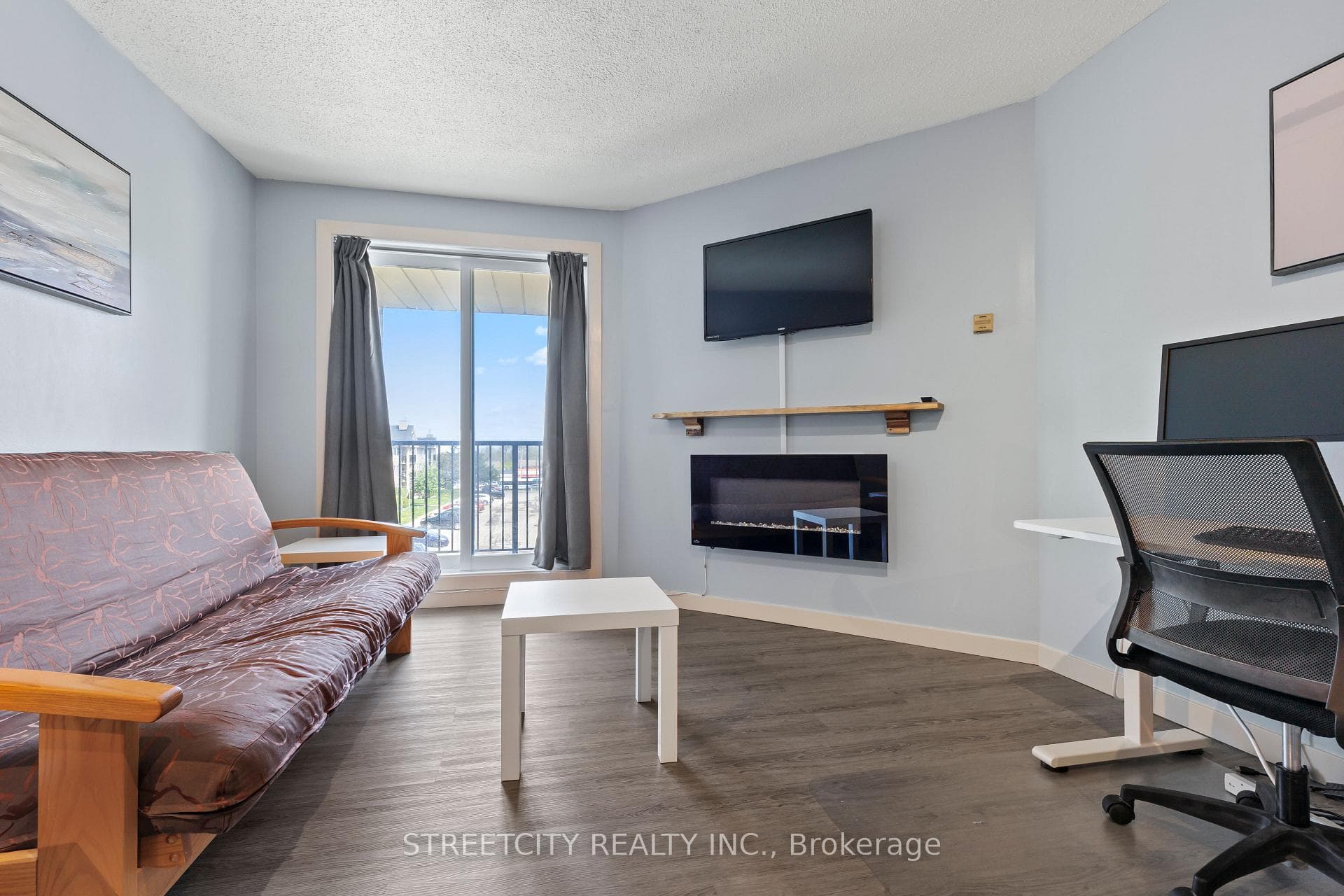 731 Deveron Crescent Unit 314 photo 10