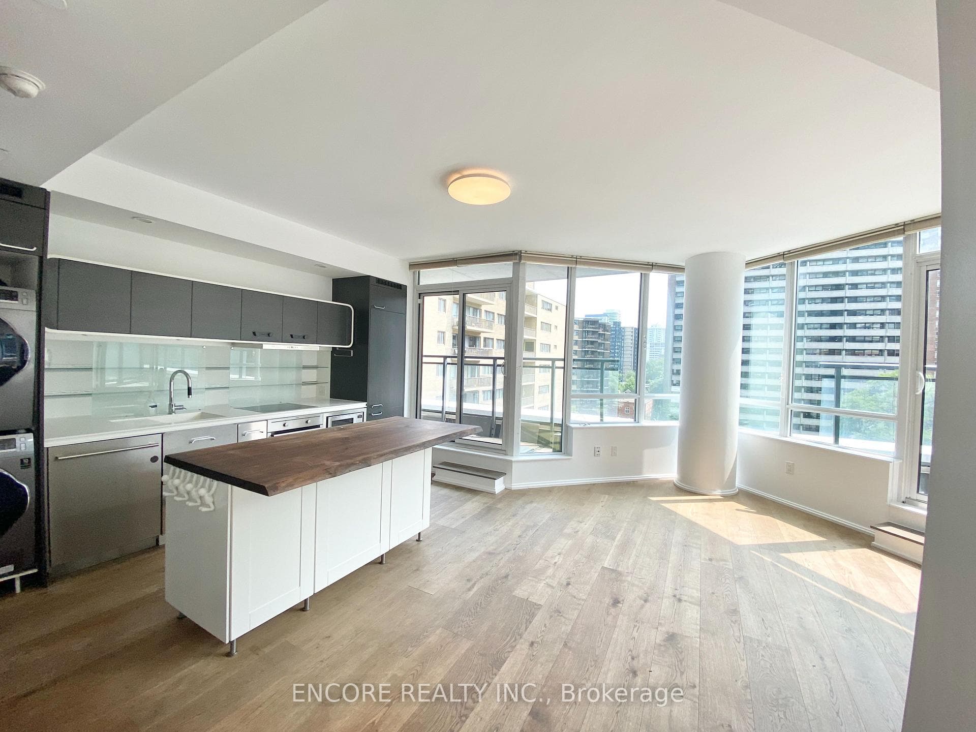 45 Charles Street Unit 701 photo 6