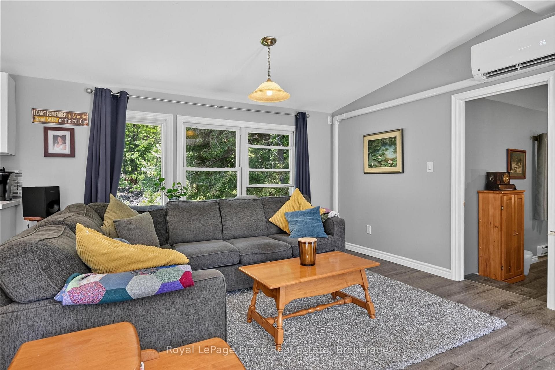 280 Edwina Drive photo 18