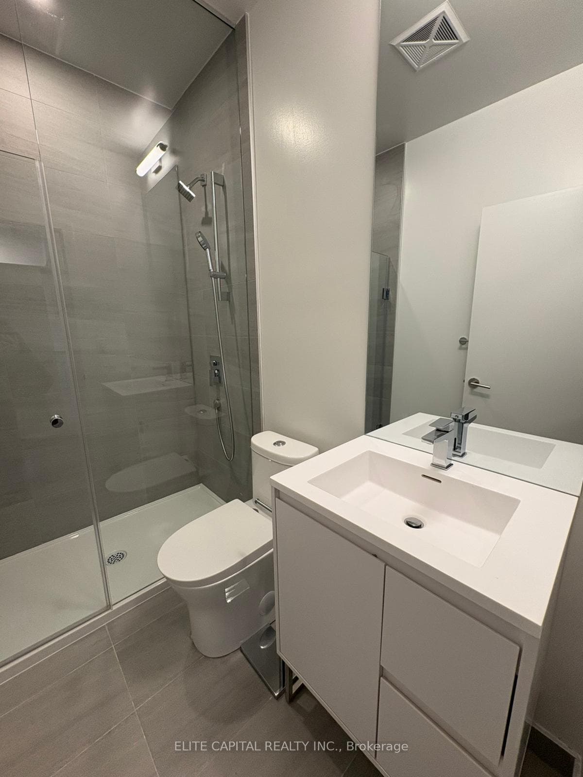 1 Quarrington Lane Unit 2708 photo 4