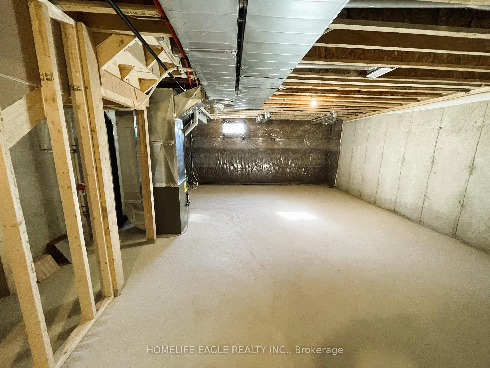 117 Granville Crescent photo 24