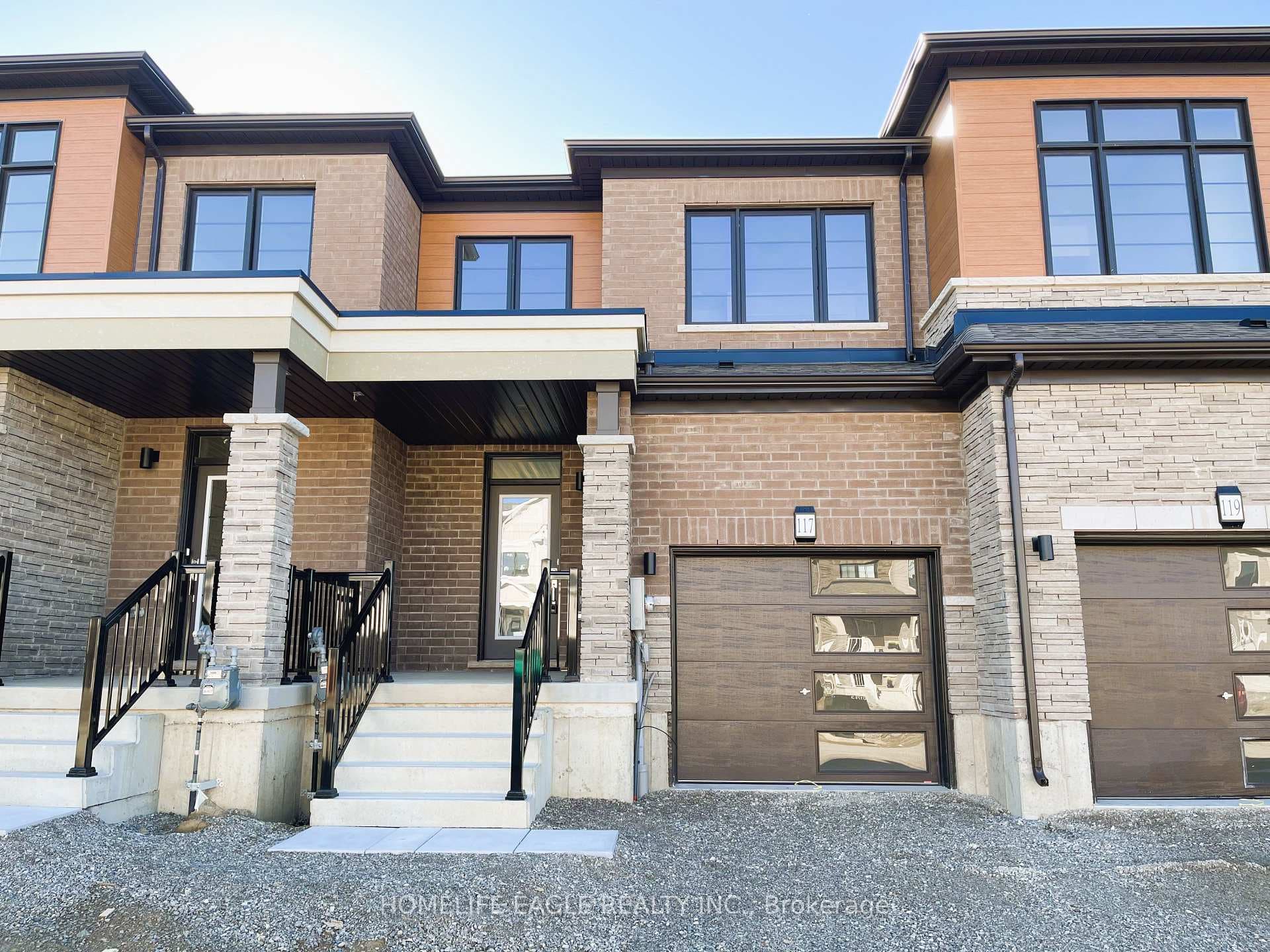 117 Granville Crescent photo 1