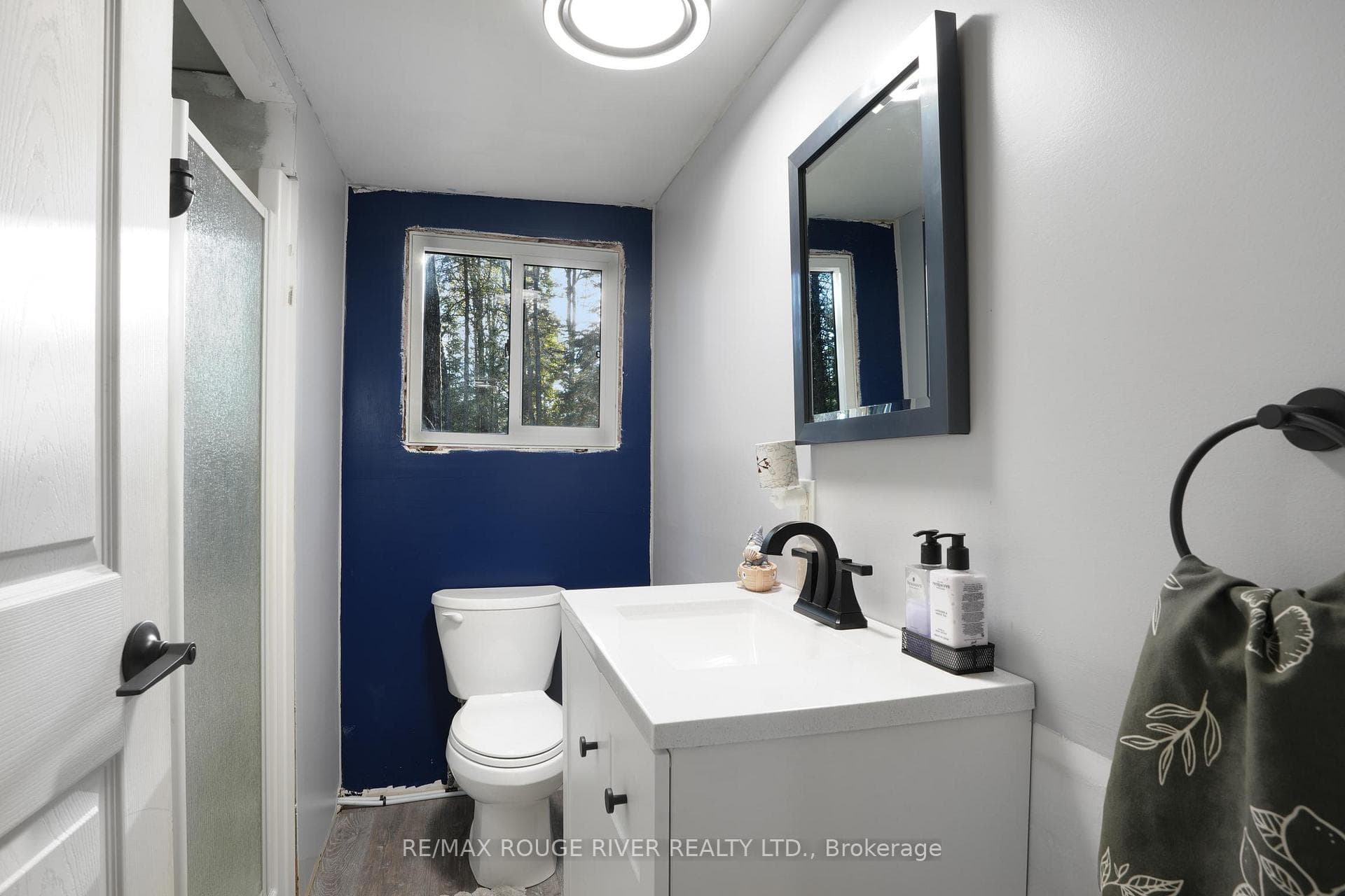 23 Egan Lane photo 21