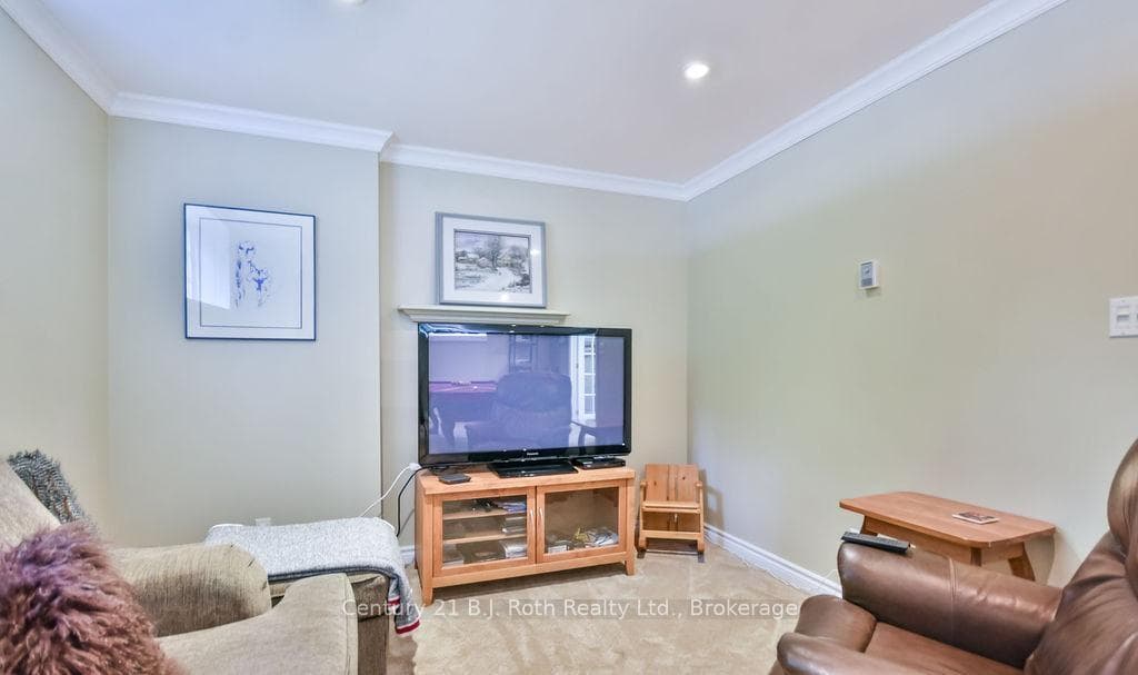 1 Blackcomb Drive photo 35