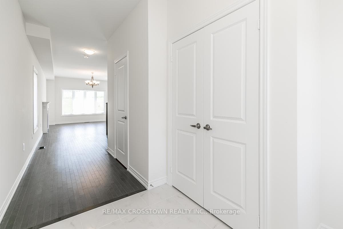 170 Muirfield Drive photo 2