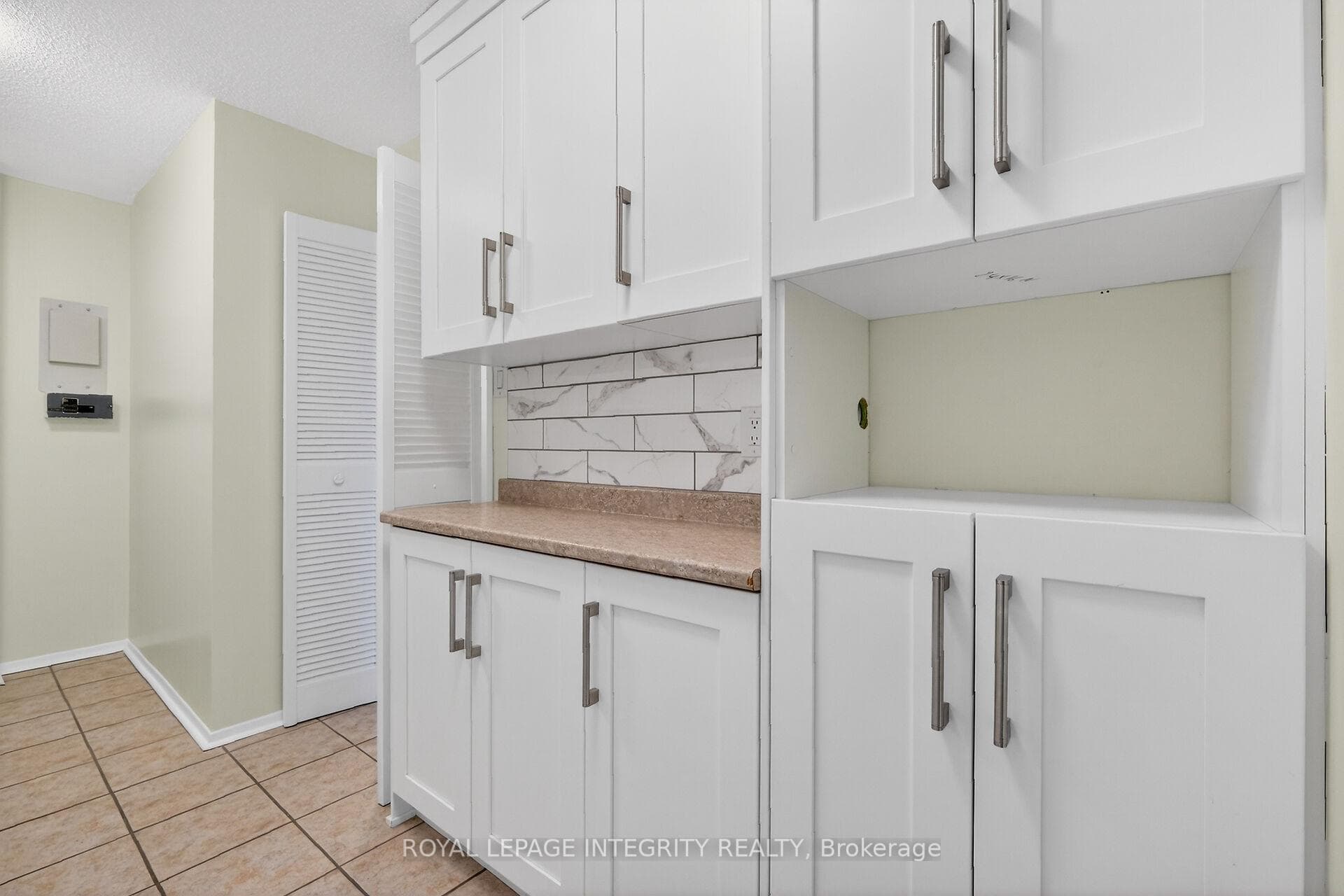 1785 Frobisher Lane Unit 1708 photo 22