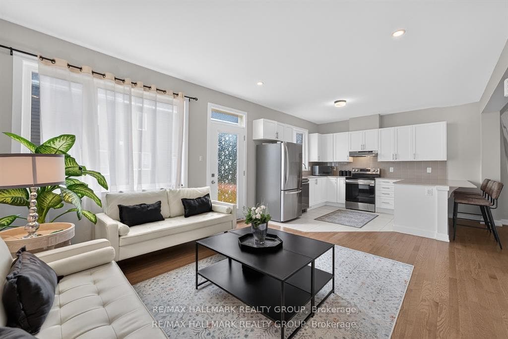 627 Alopex Row photo 42