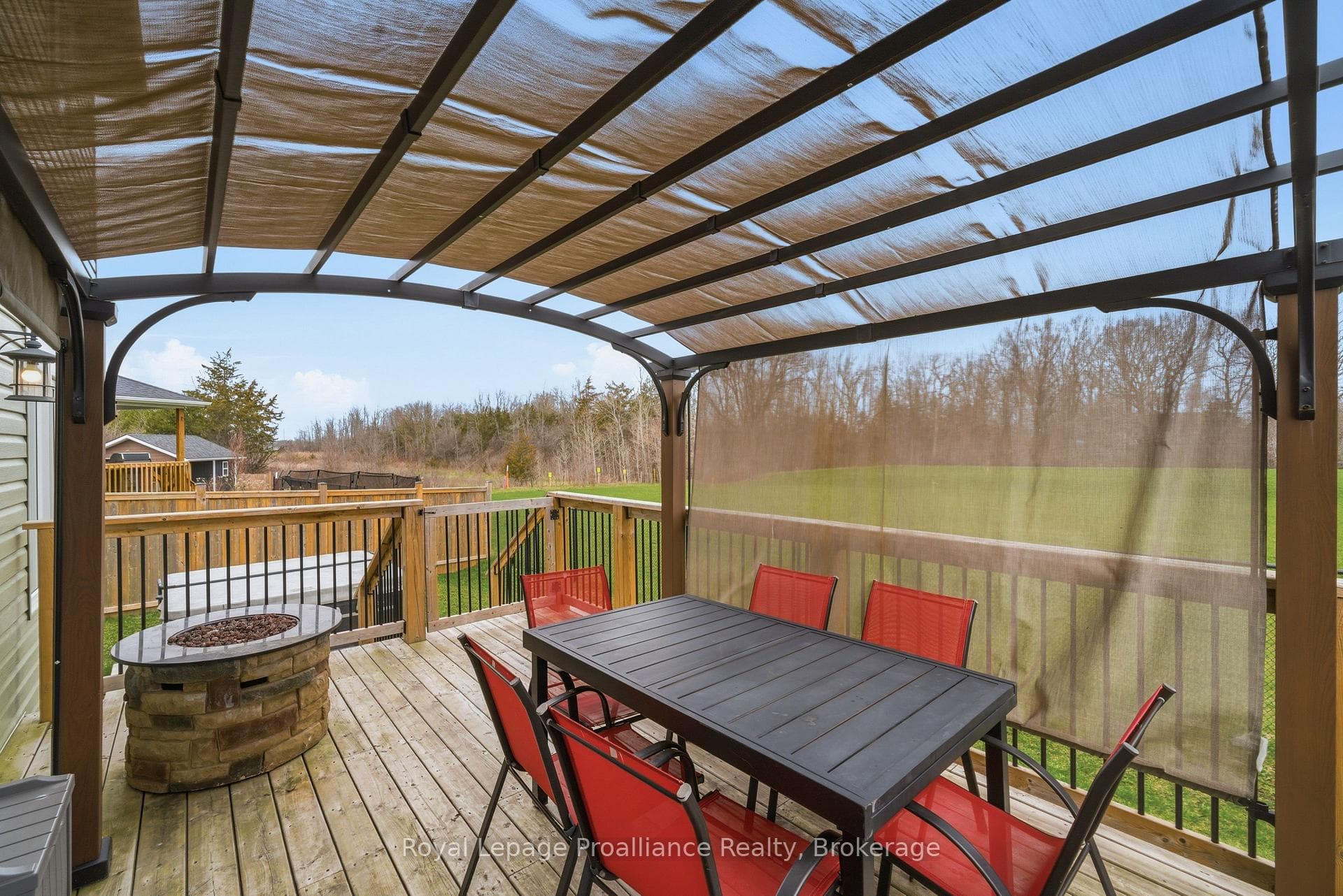 38 Redwood Drive photo 40