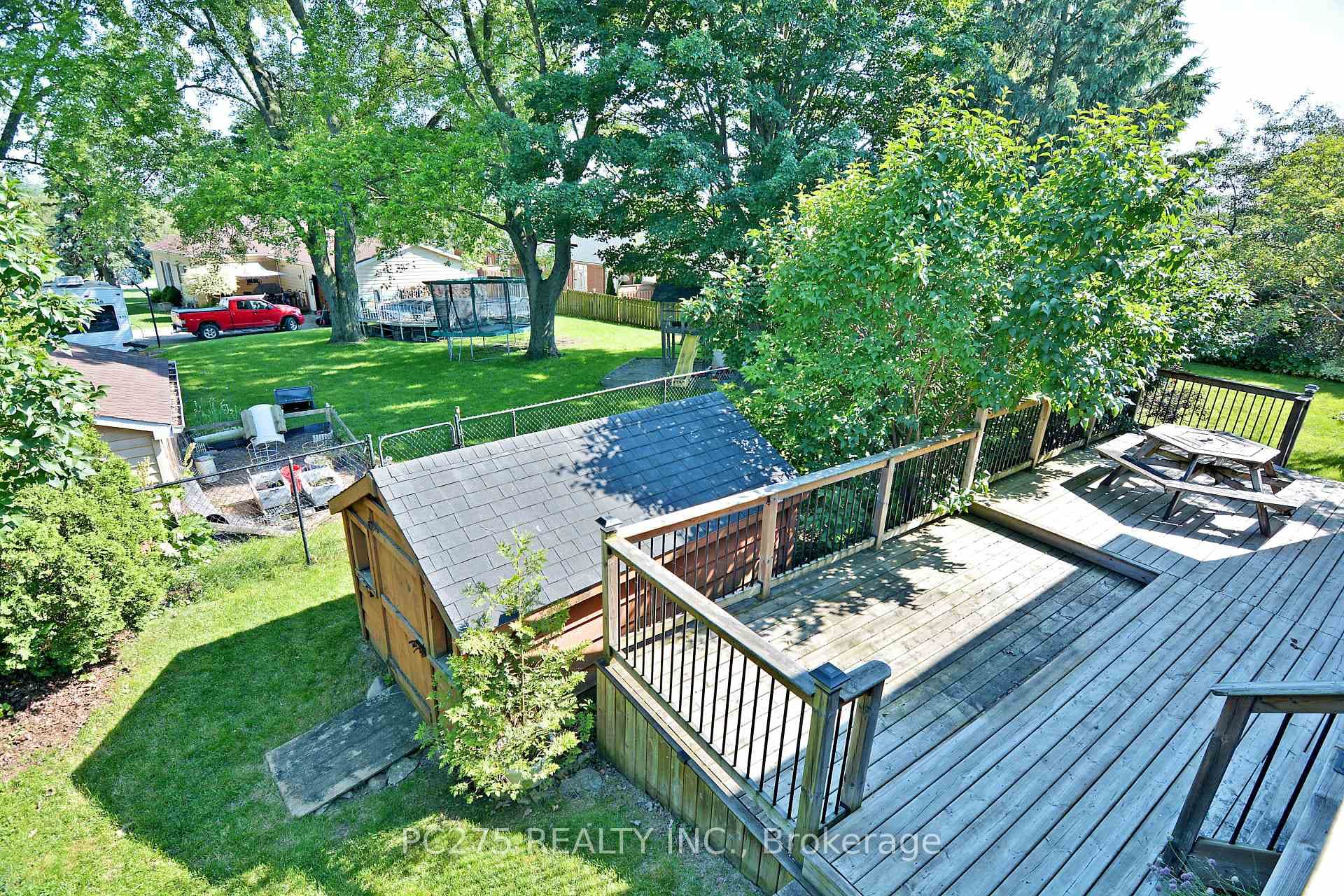 19 RIVERVIEW Road photo 32