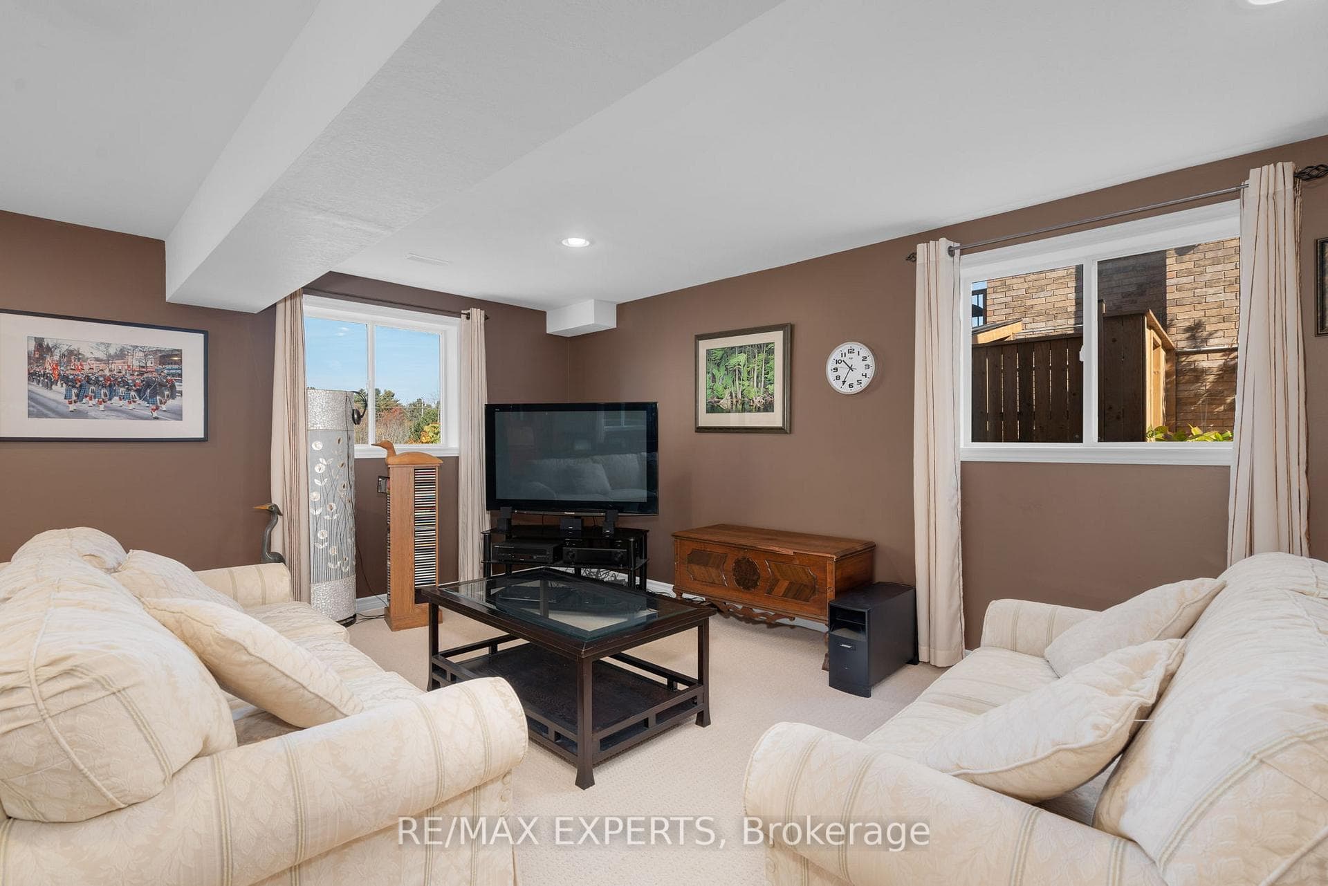 317 Gooseberry Street photo 27