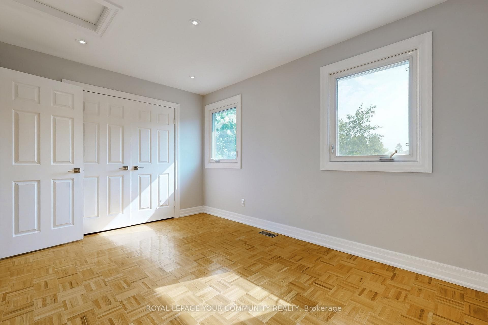 51 Houseman Crescent Unit Main Floor photo 38