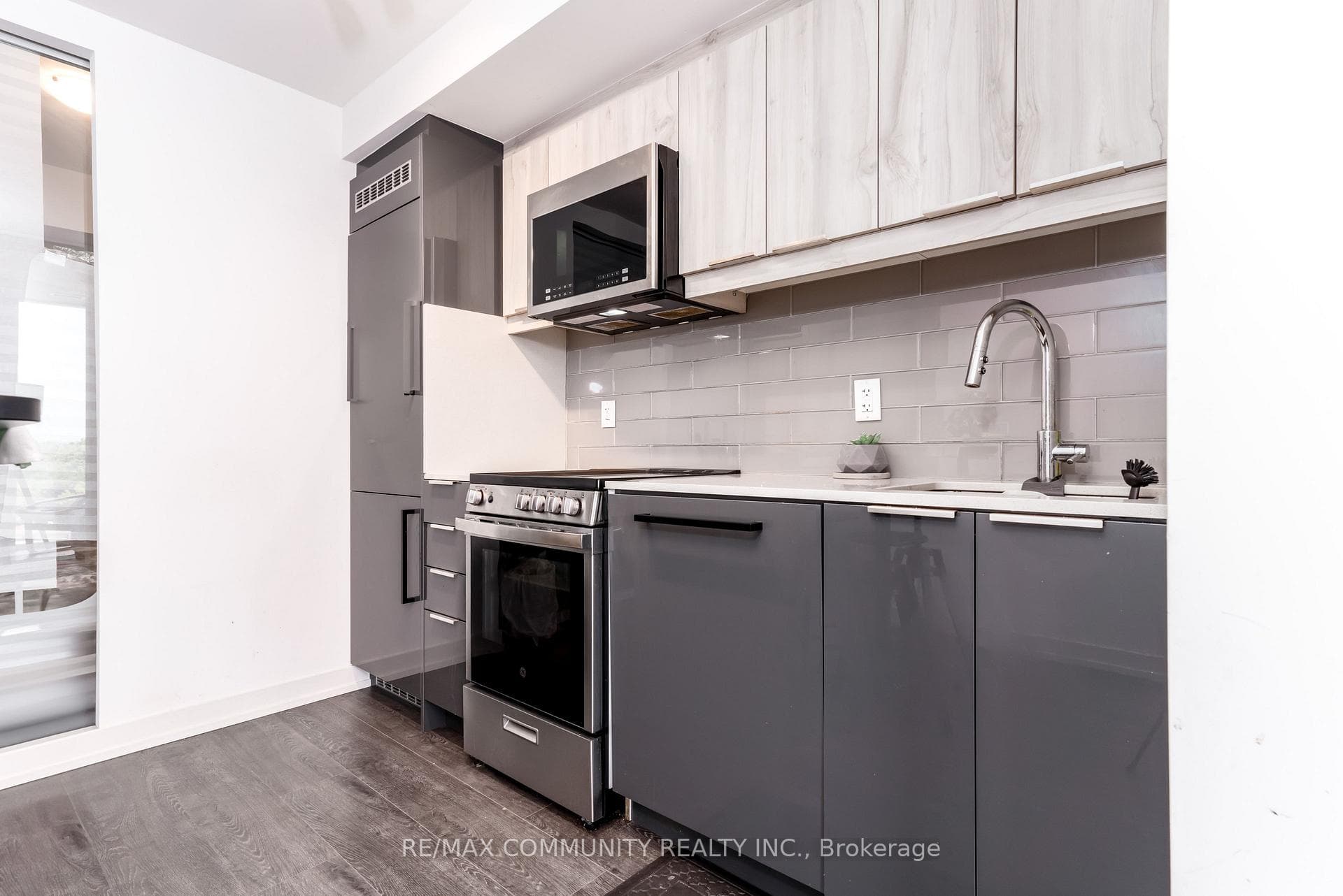 90 Glen Everest Road Unit 801 photo 8
