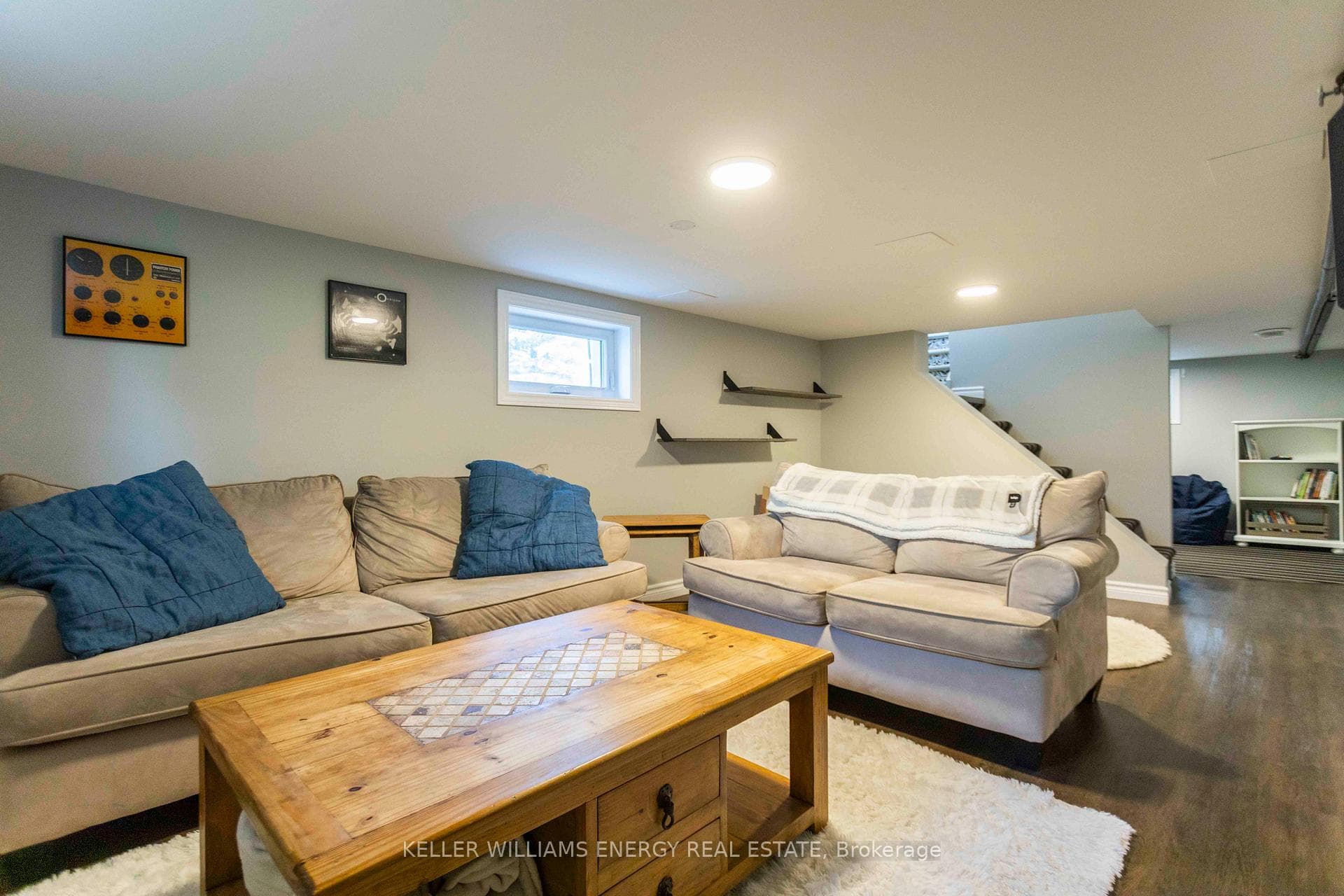 486 Heath Street photo 11