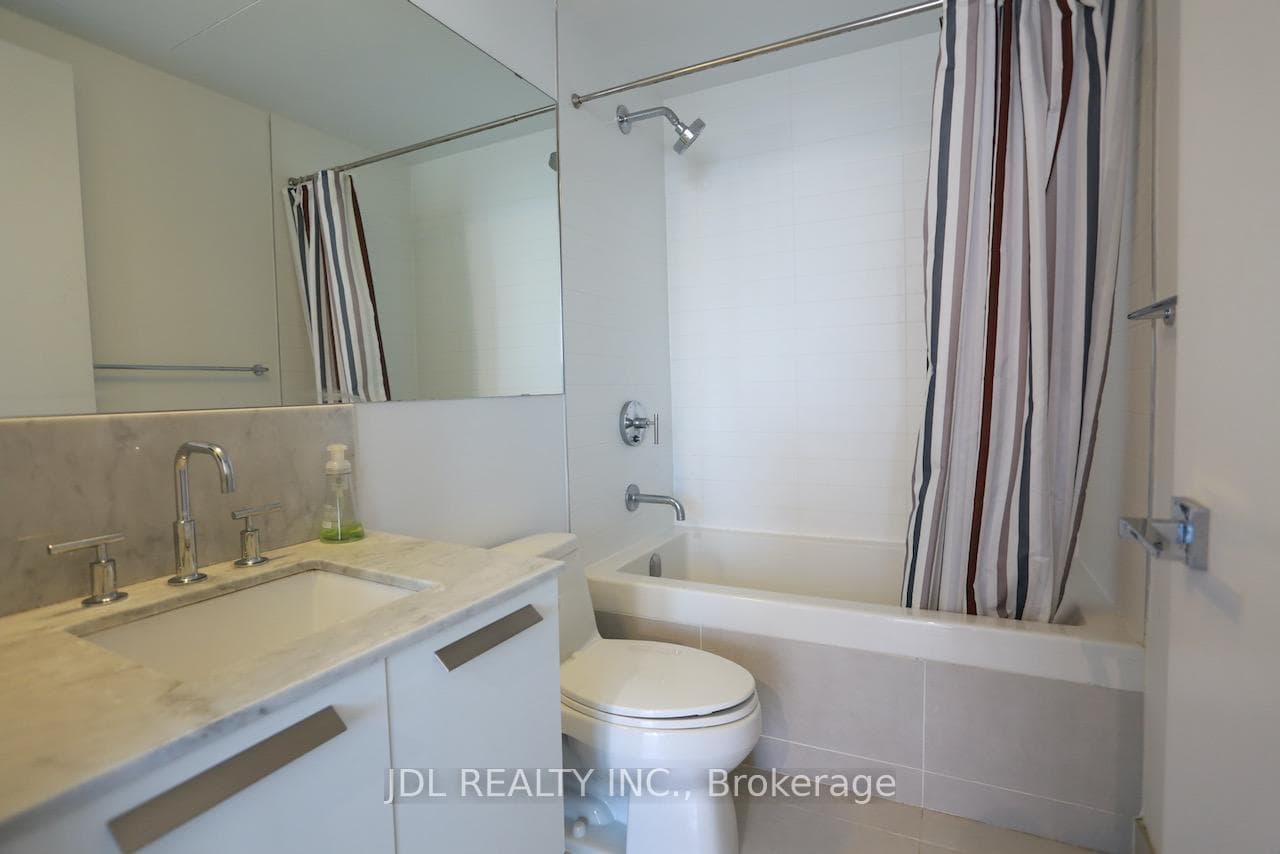 57 St Joseph Street Unit 2010 photo 9