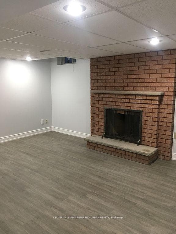 27 Claudia Avenue Unit Lower photo 1