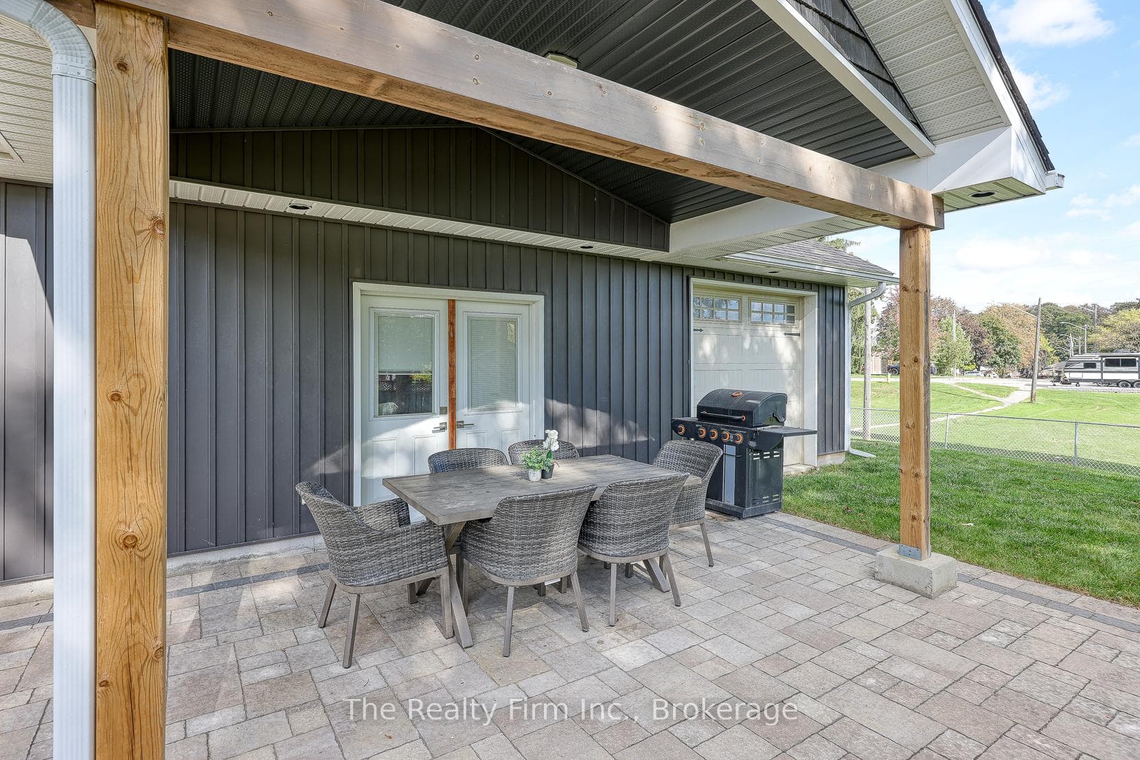 206 Sydenham Street photo 16