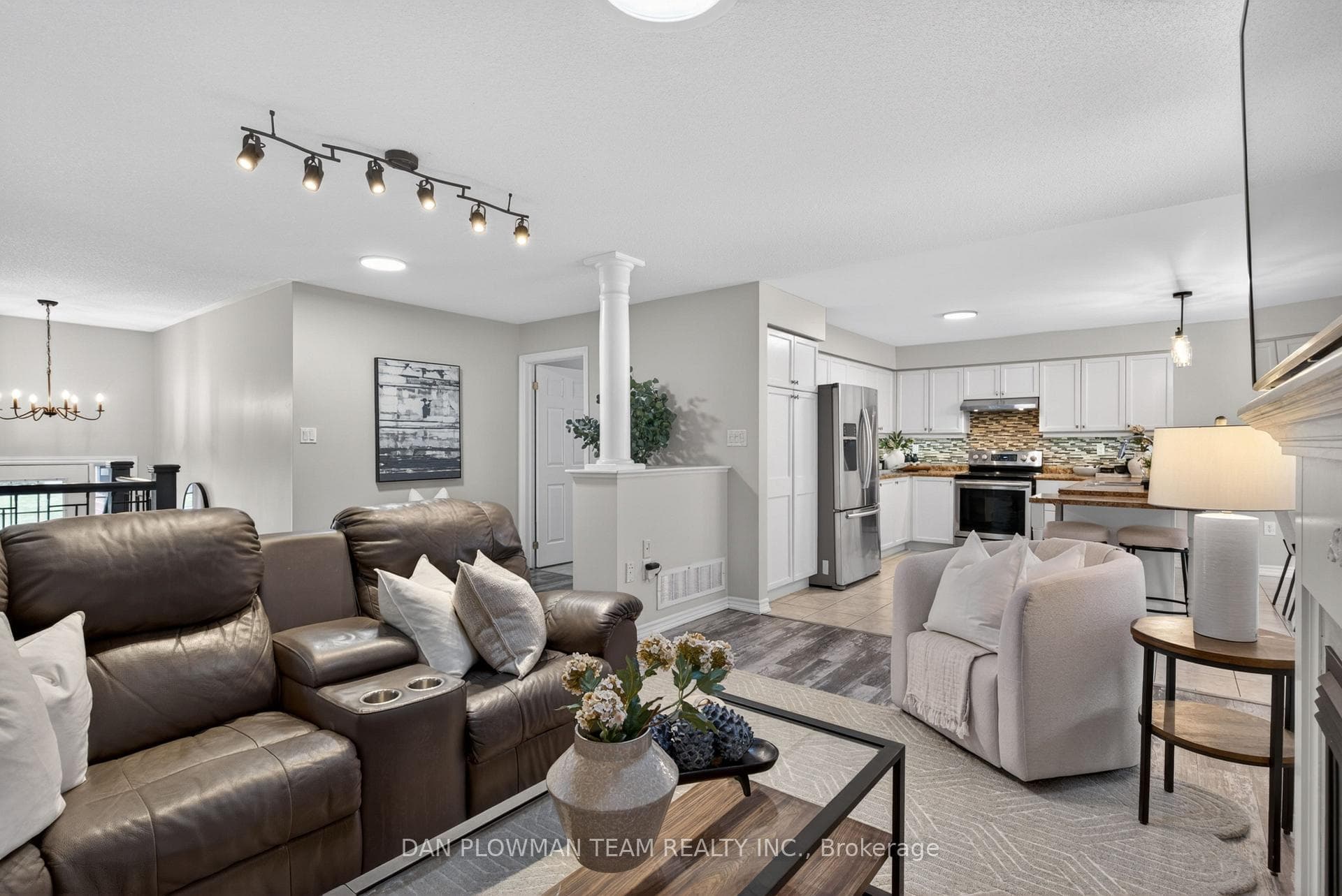 10 Springbank Road photo 11