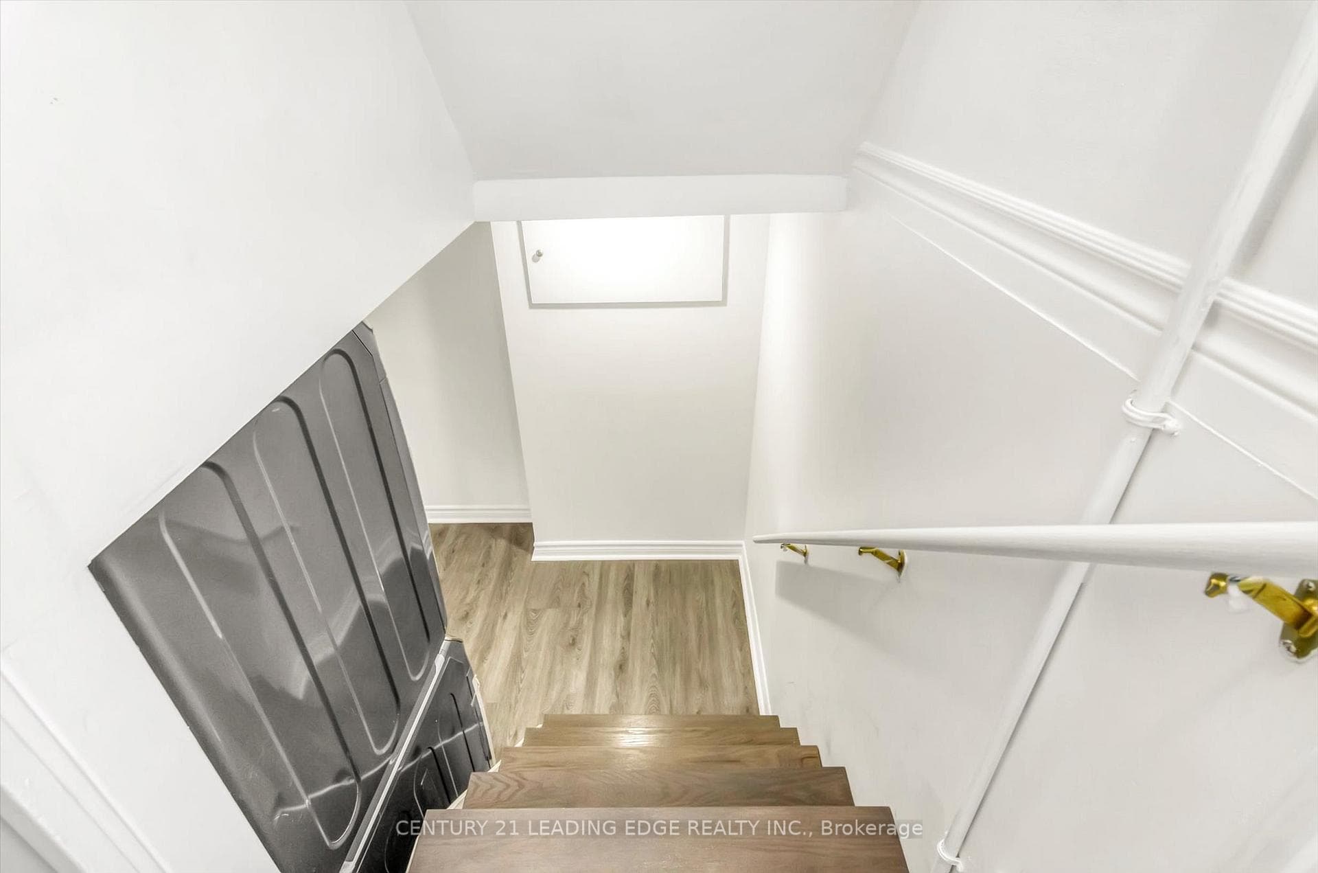 2 Maretta Avenue photo 27