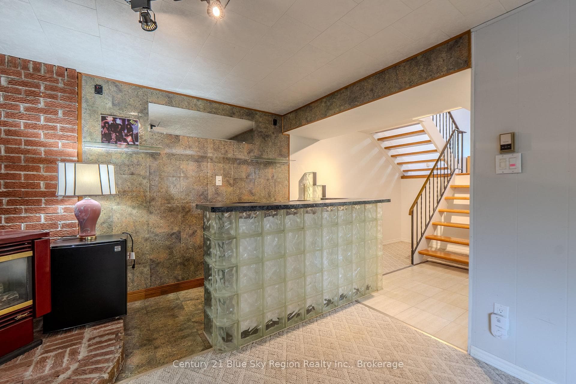 245 Michener Drive photo 38