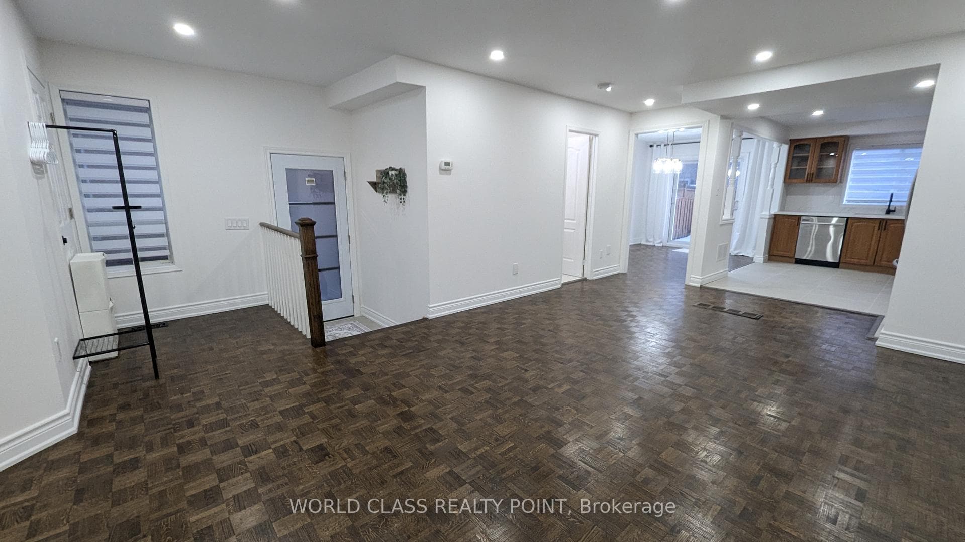 34B Casabel Drive photo 18