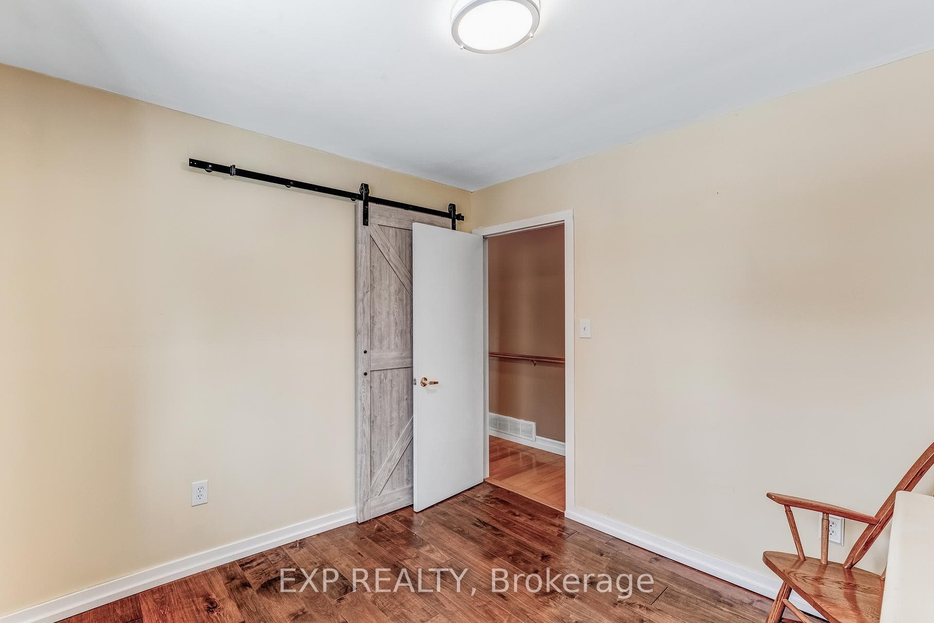 94 Cedar Street photo 28