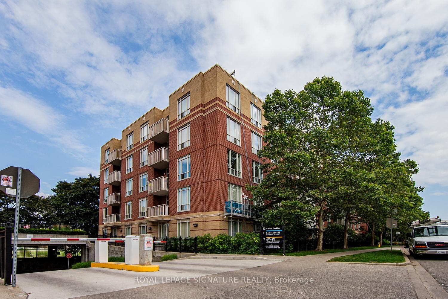 485 Rosewell Avenue Unit 308 photo 30