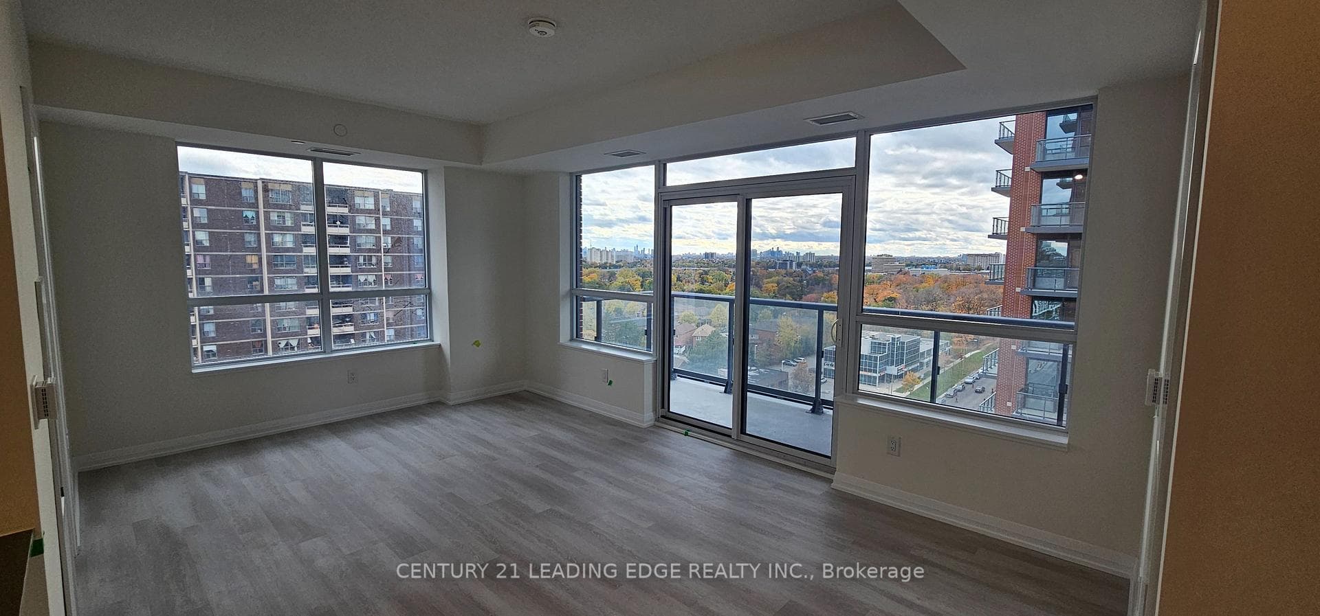 3270 Sheppard Avenue Unit 1324 photo 31