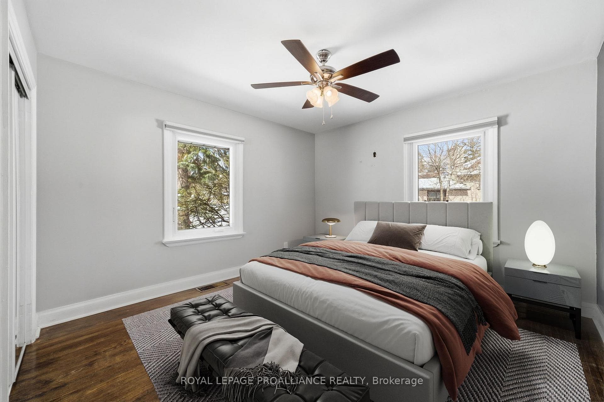 140 Hastings Drive photo 24