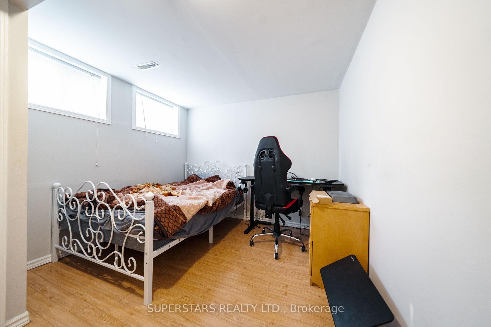 6 Meadowland Drive photo 19