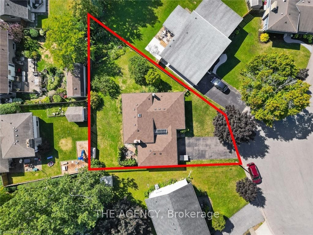 26 FERNWOOD Terrace photo 29
