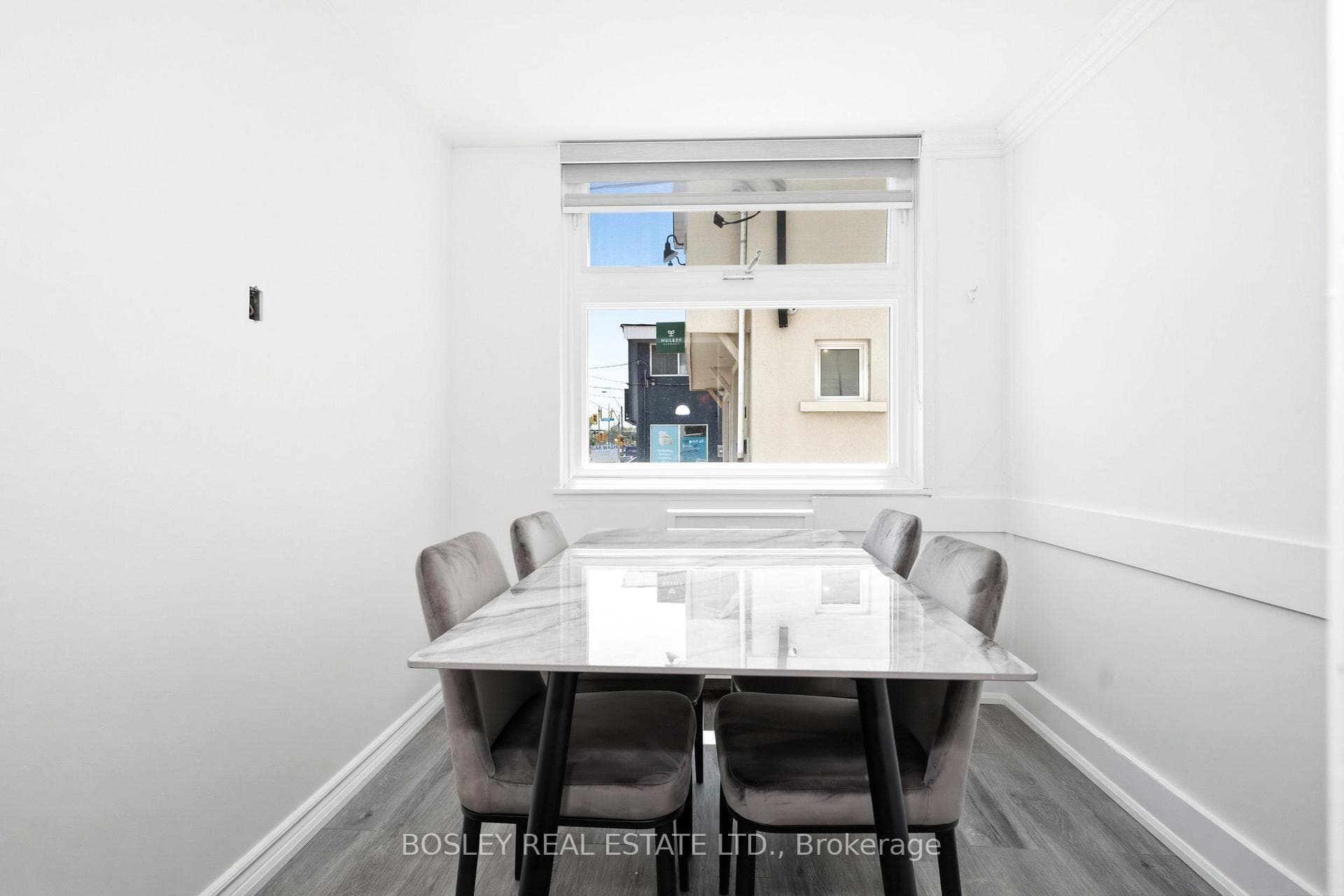 88 Laird Drive photo 9