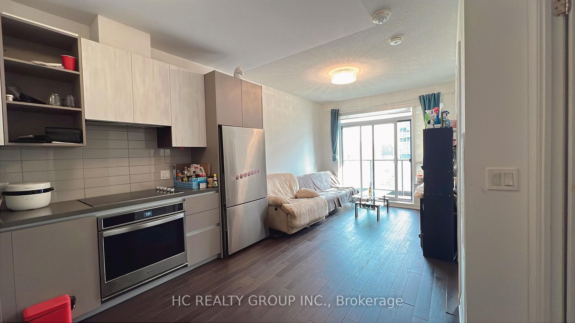 396 Highway 7 Avenue Unit 607 photo 6