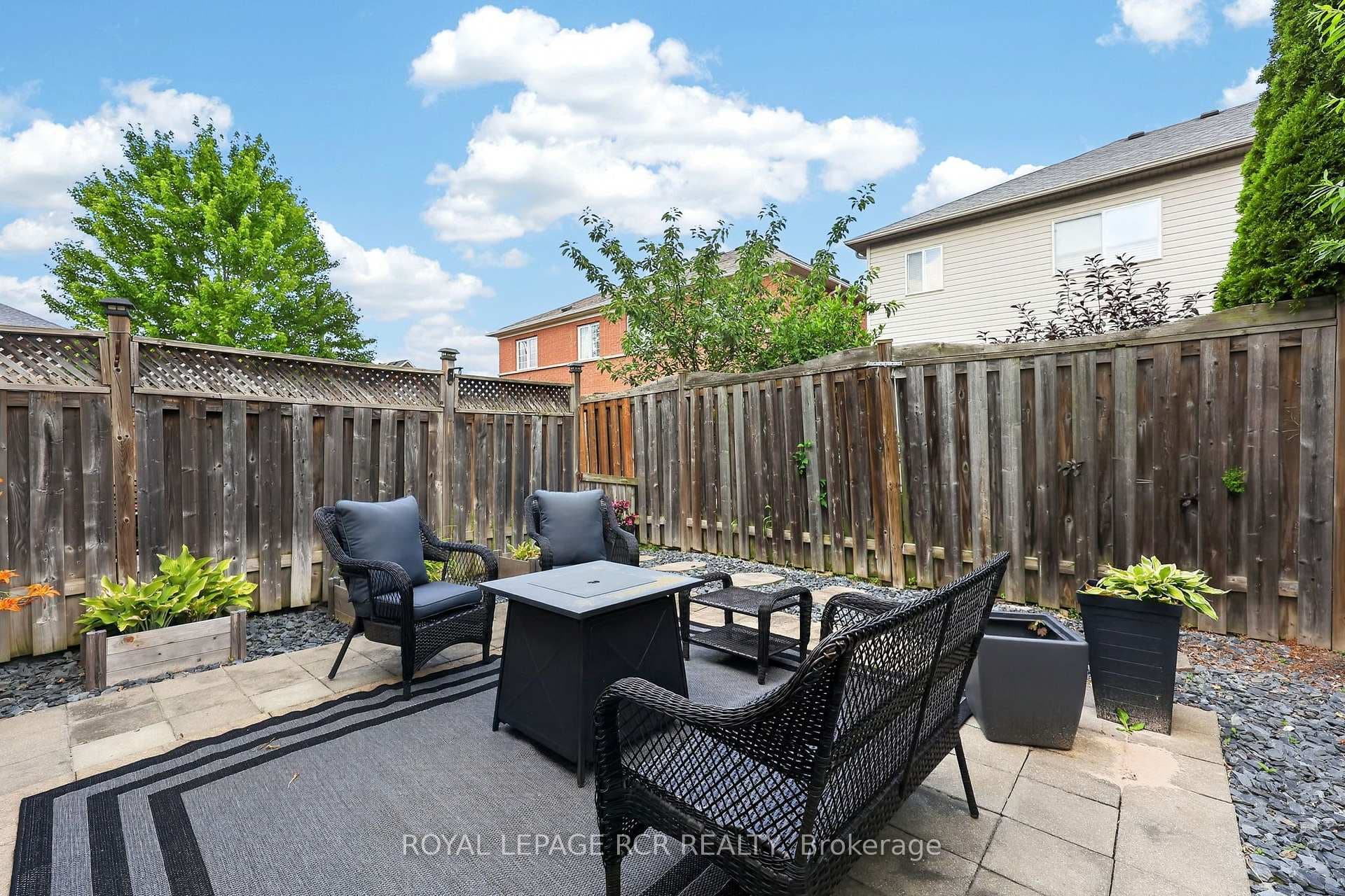 95 Waters Boulevard photo 31