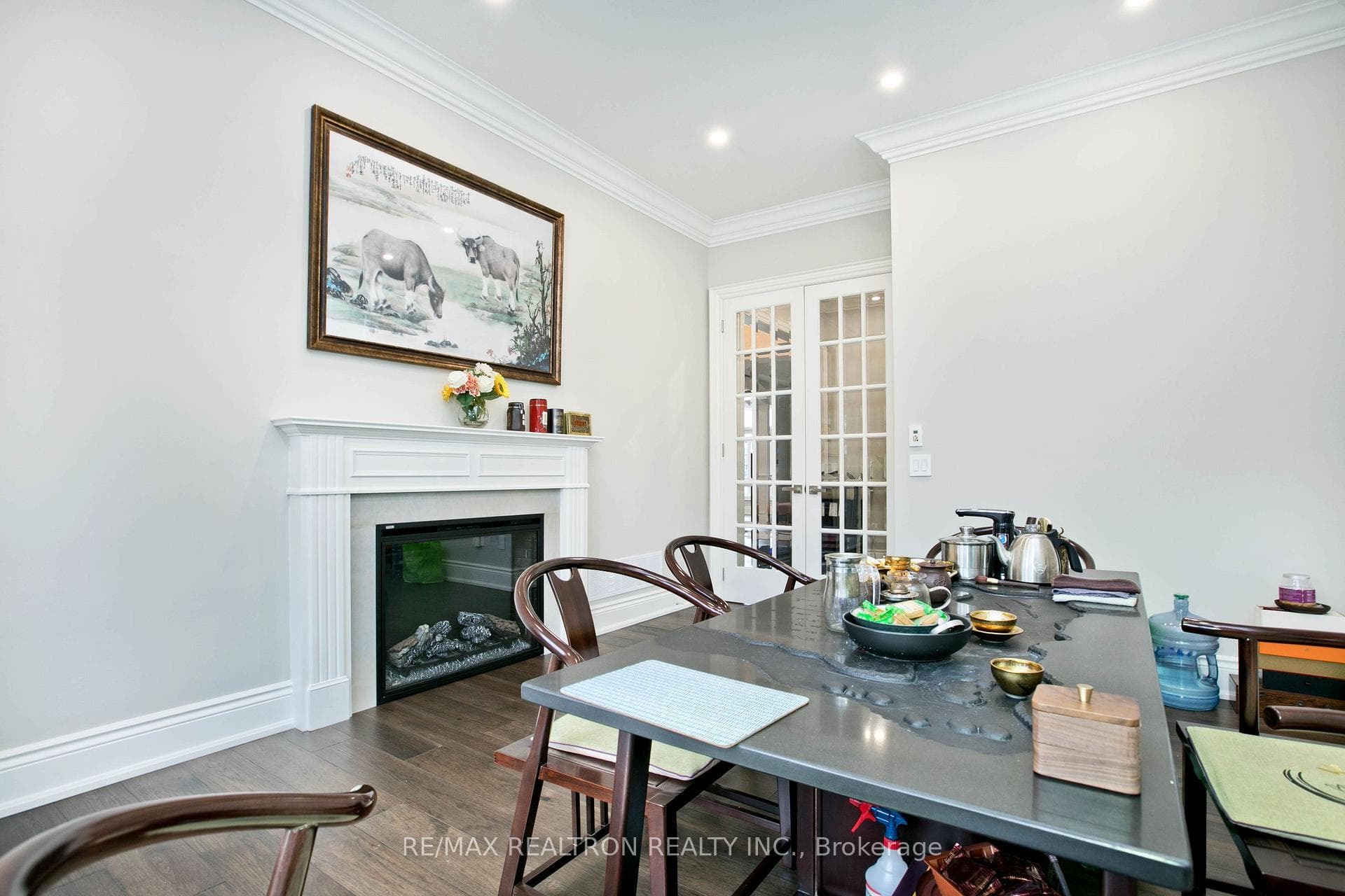106 Angus Glen Boulevard photo 8